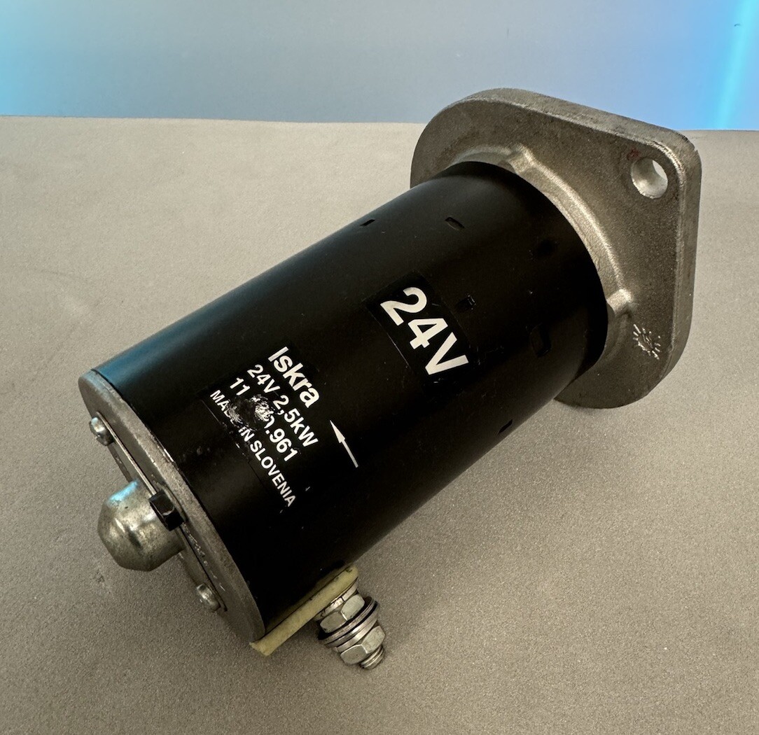 Iskra TCM Continental 24V Starter 655566H24V NO Documents VGC Ships FAST