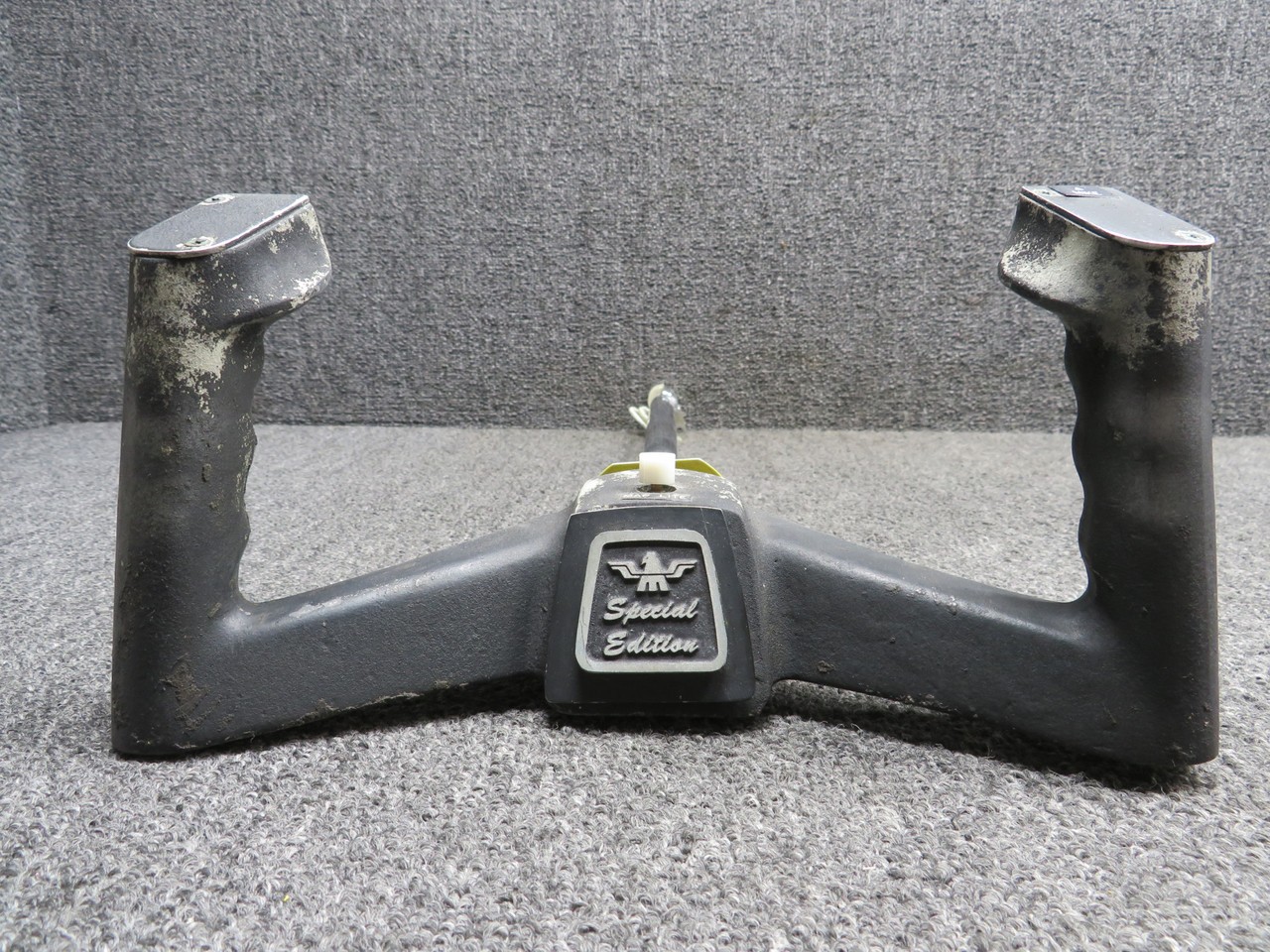 917024-504 Mooney M20K Co-Pilot Control Wheel with Tube, Switches & Map Light