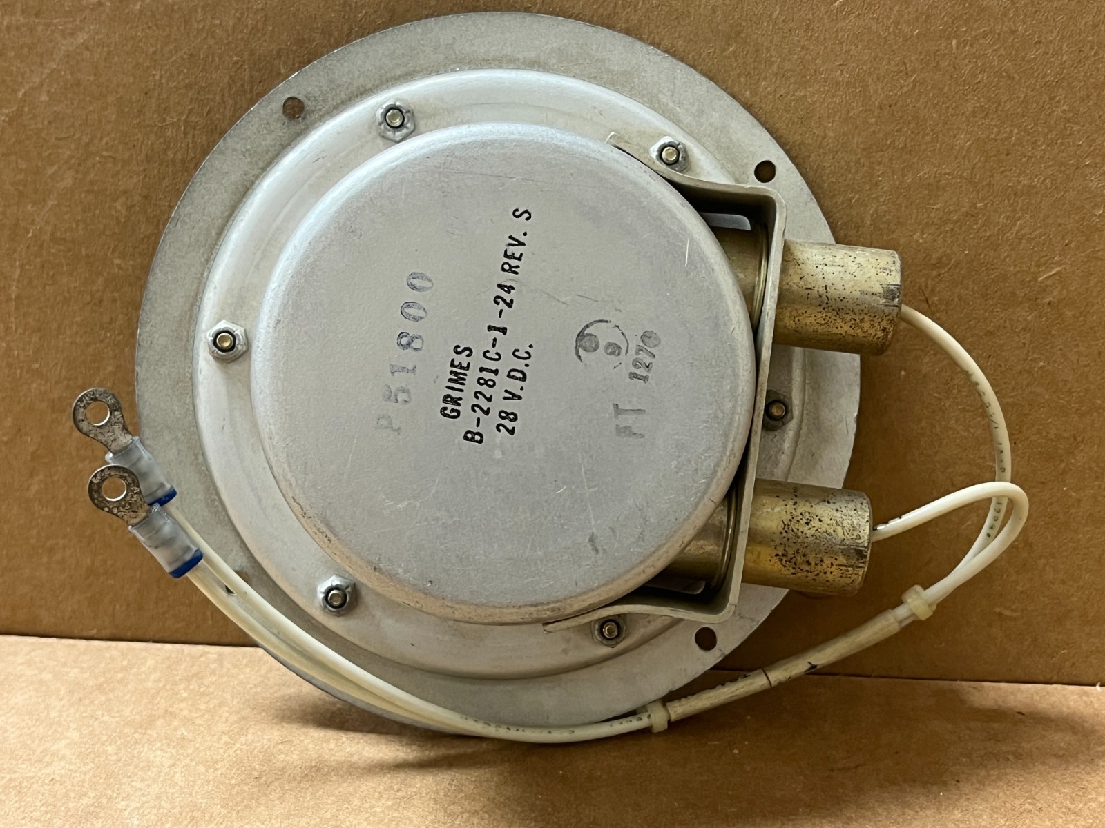 Grimes Dome Light P/N B-2281C-1-24