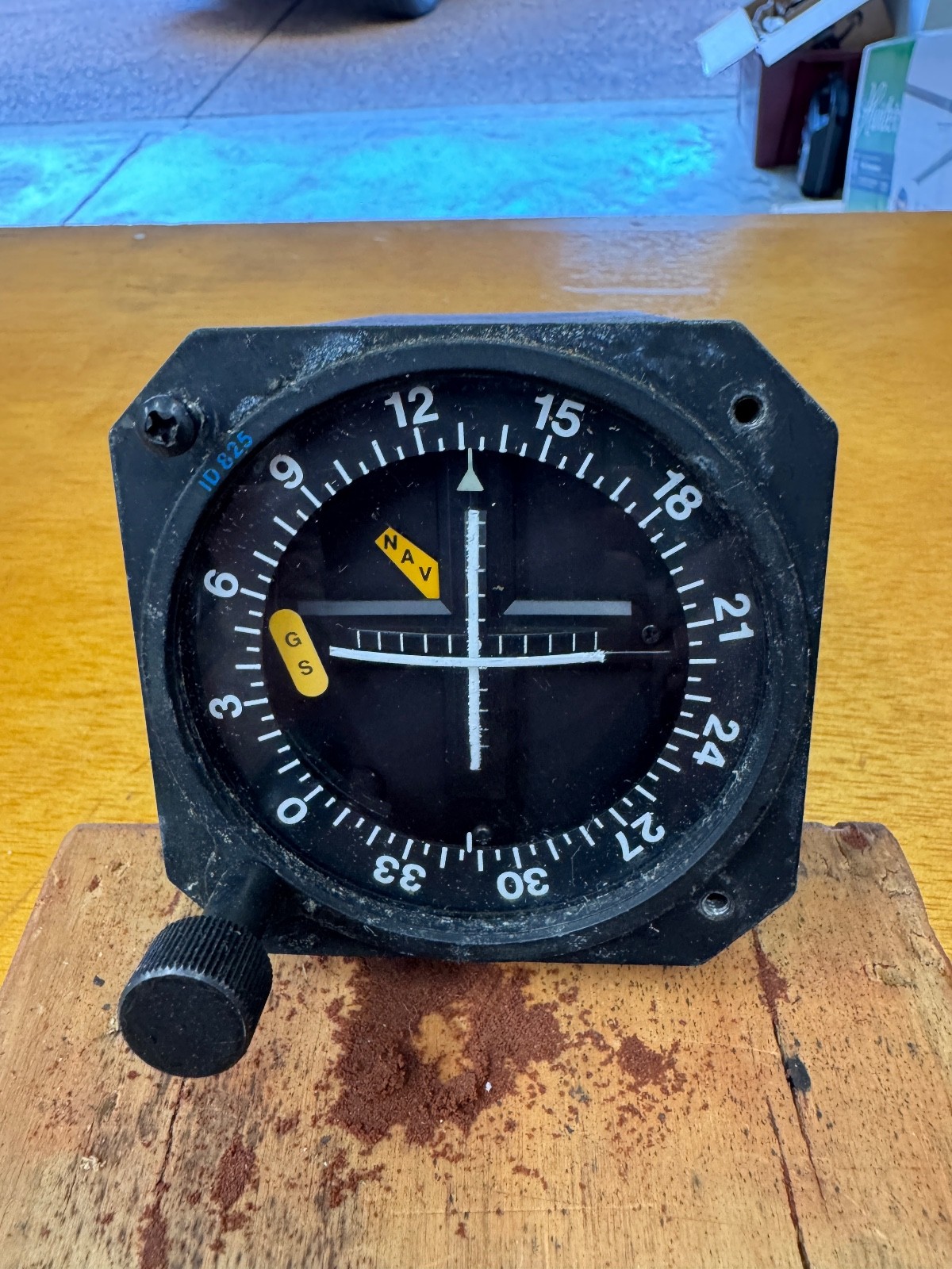 Narco ID-825 Course Deviation & G/S Indicator – 28V – FREE SHIPPING