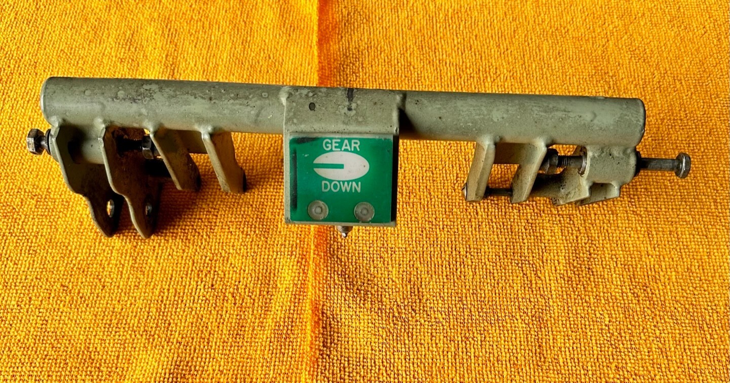 Mooney M20K Landing Gear Retraction Bellcrank P/N 560236-503