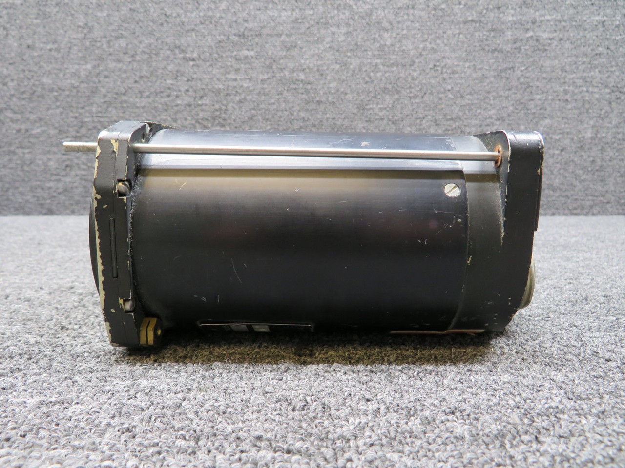 2107D-A-6 Aeronetics Radio Magnetic Indicator (Missing Knobs) (26V)