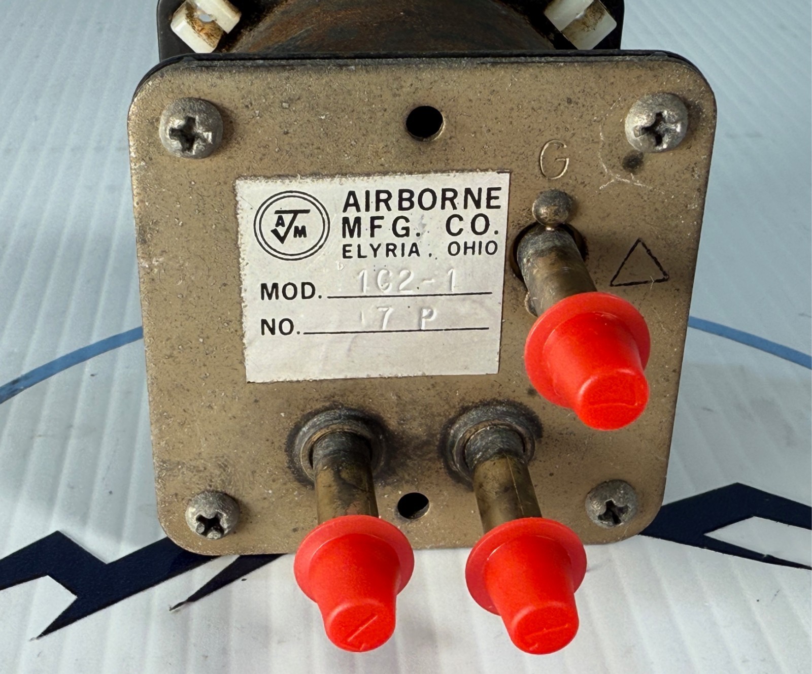 AIRBORNE 102-1 GYRO SUCTION GAUGE DUAL SOURCE VACUUM