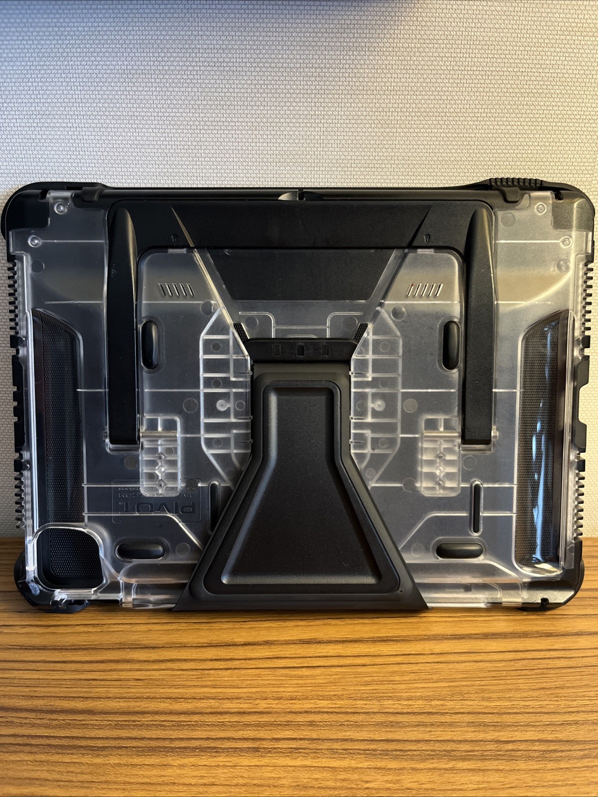 PC-A20A-BLK Flyboys Pivot A20A Case – Fits iPad Air (4th and 5th gen.), iPad Pro