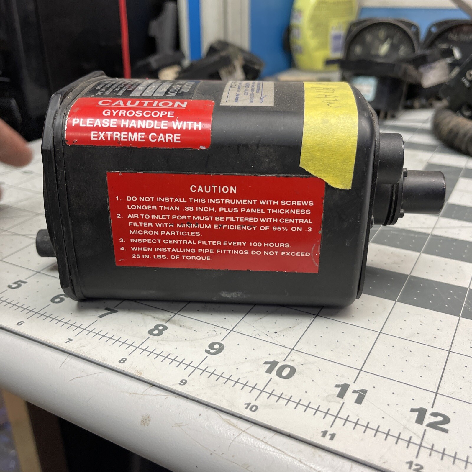RC Allen Attitude Indicator Gyro Horizon P/N 102-0041-04 RCA22-7 (K365