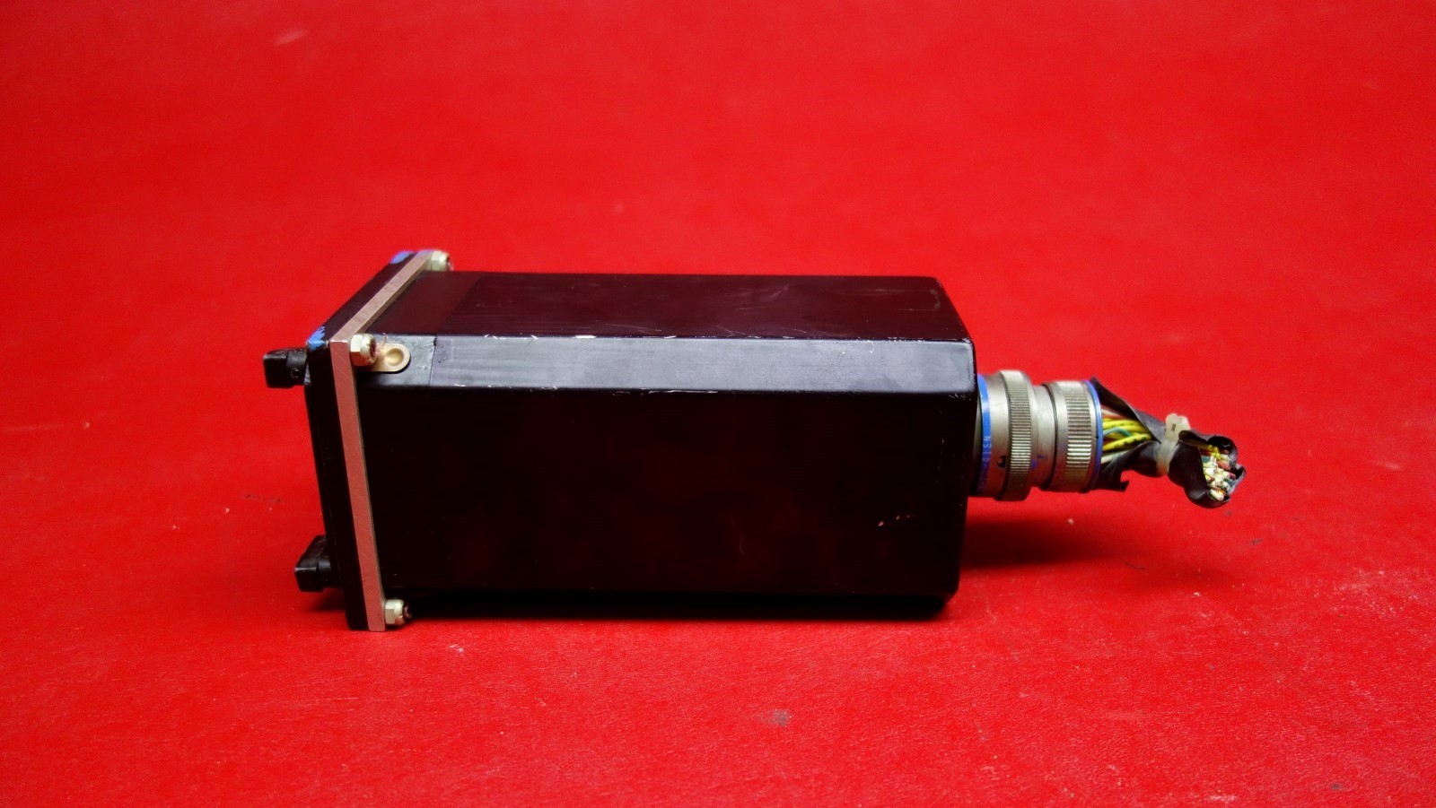 Aeronetics Radio Magnetic Indicator 26V PN 3137L-B-6-1-C