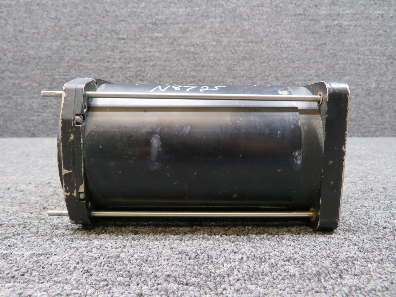 2107D-A-6 Aeronetics Radio Magnetic Indicator (Missing Knobs) (26V)