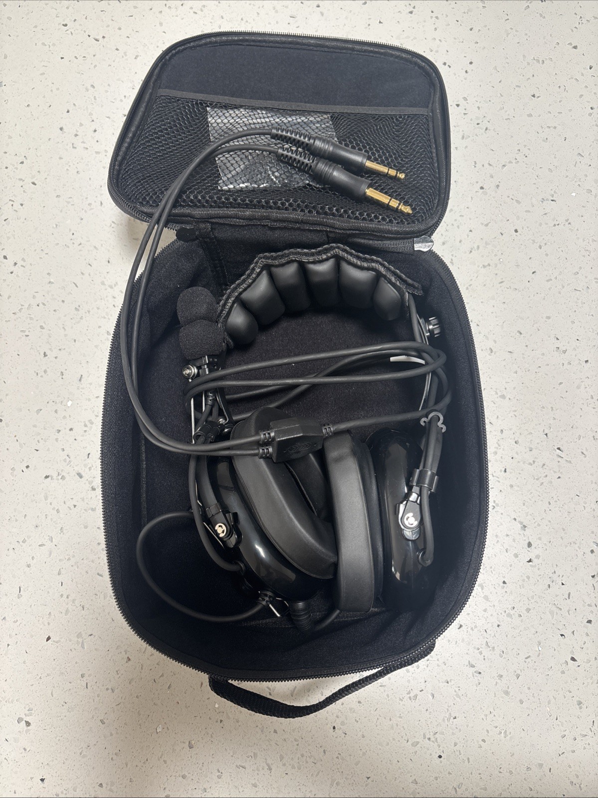 KORE AVIATION KA-1 GENERAL AVIATION HEADSET (MONO & STEREO) WITH HEADSET BAG…