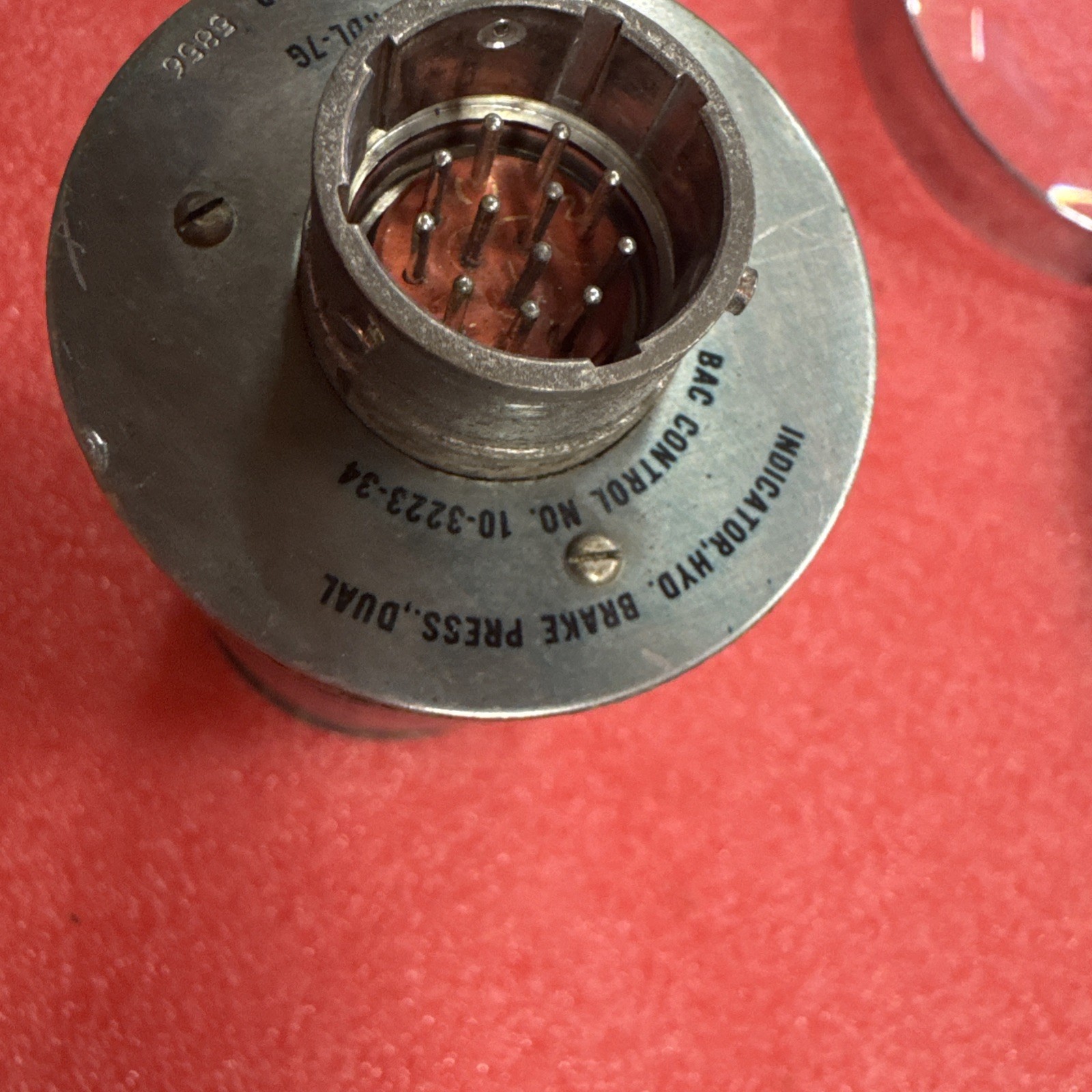 U.S. Gauge Dual Hydraulic Pressure Indicator PN: SRDL-7G BINP