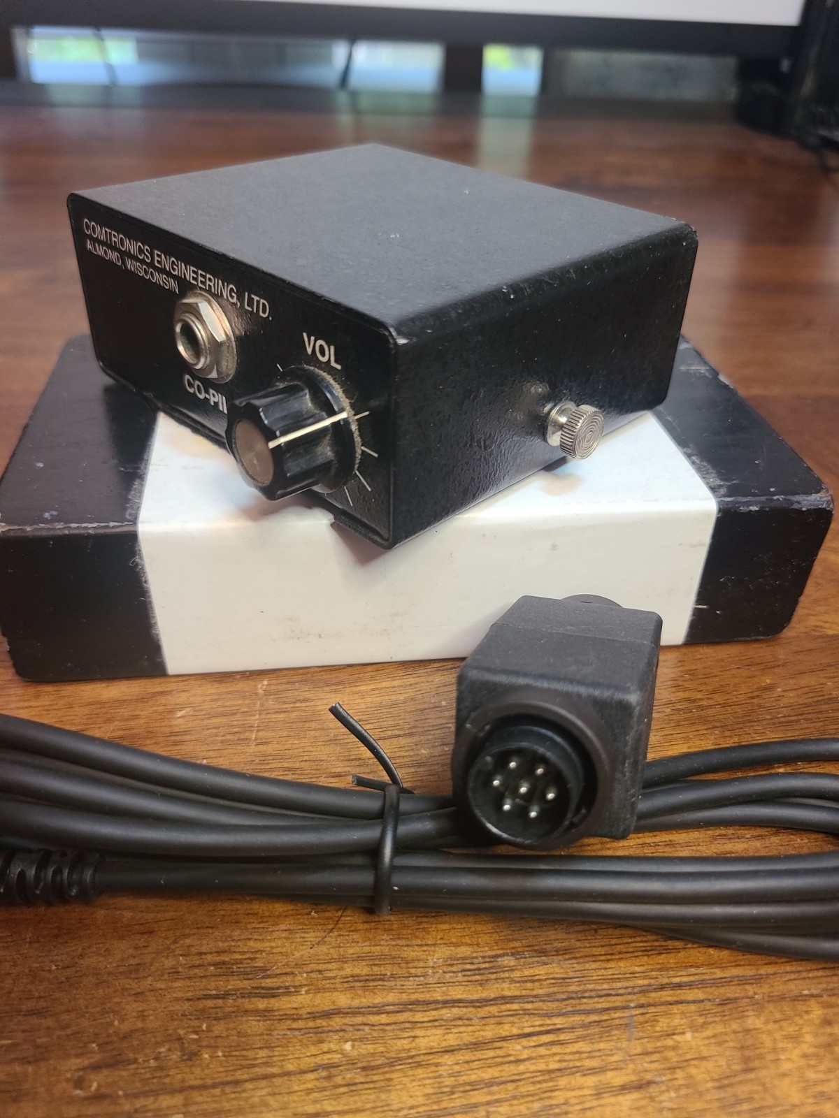 Comtronics ULTRA-COM AIRCRAFT INTERCOM BOX. ~USED, UNKNOWN CONDITION~