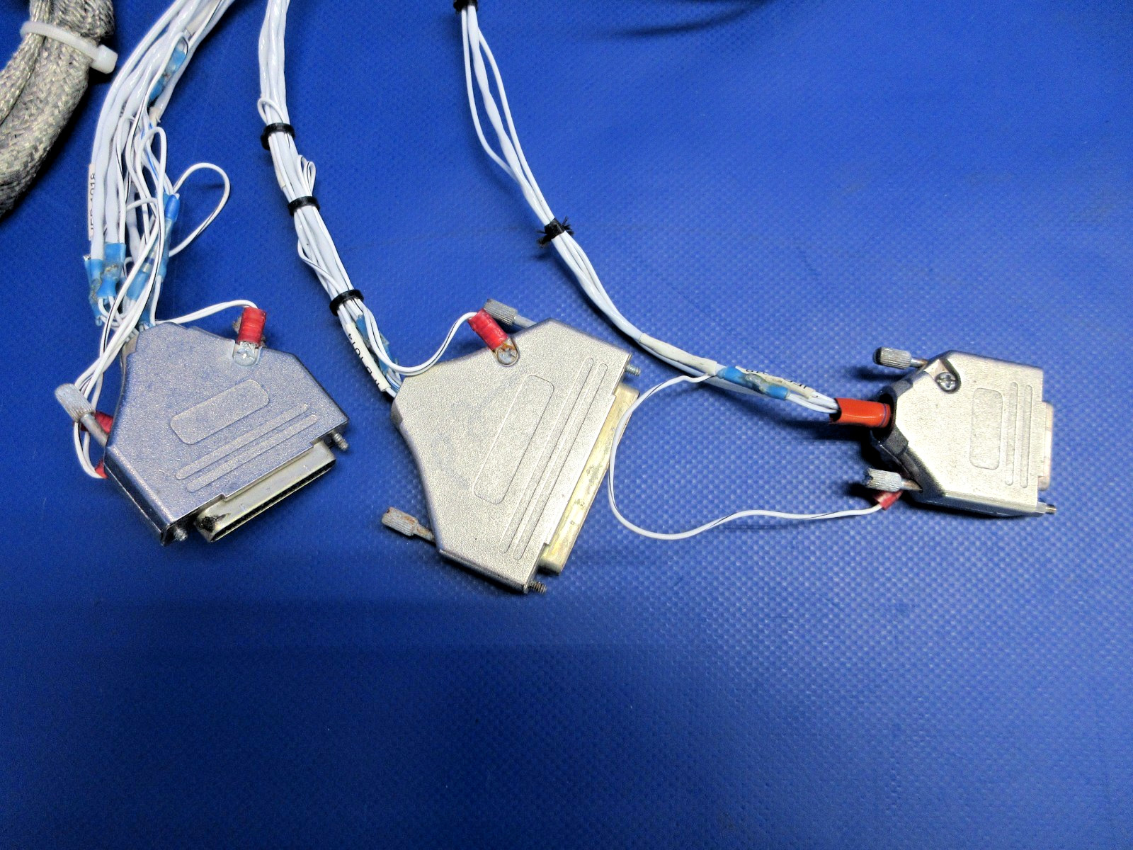 Aspen EFD Connector Harness Configuration Model P/N 910-00005-004 (0626-820)