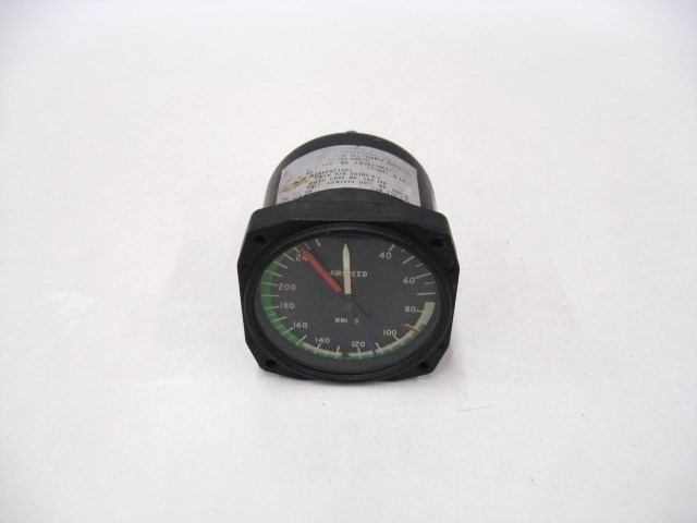 U.S. Gauge AW2829AE02 Airspeed Indicator – 40-260 knots – Piper Cheyenne II