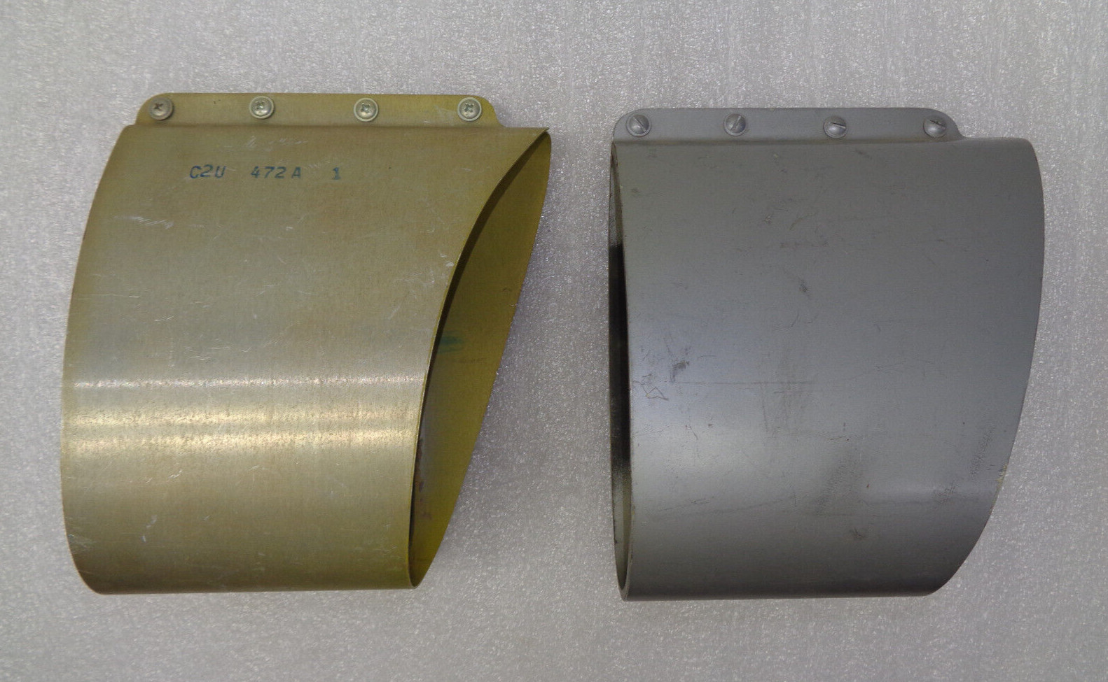 DE HAVILLAND DHC-2 AIRCRAFT COLLAR ASSEMBLY SET C2U471AND & C2U472AND NEW