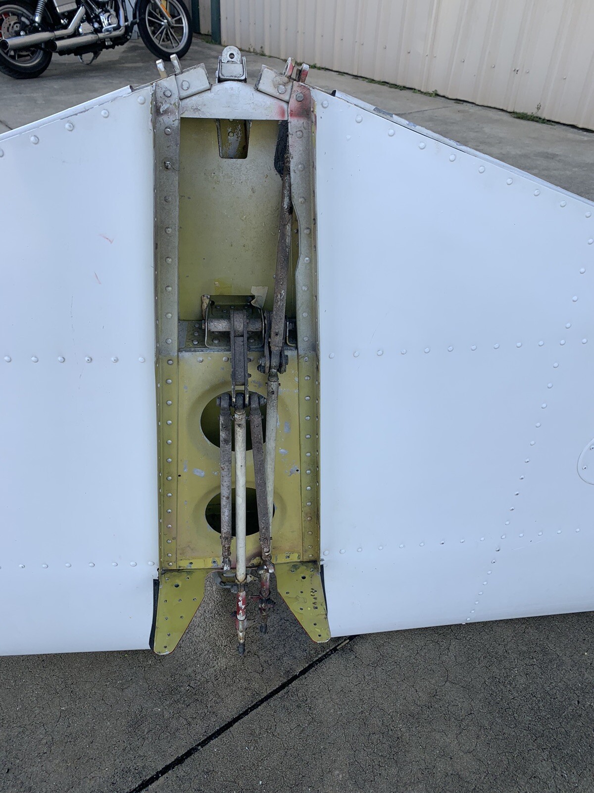 MOONEY M20K TAIL