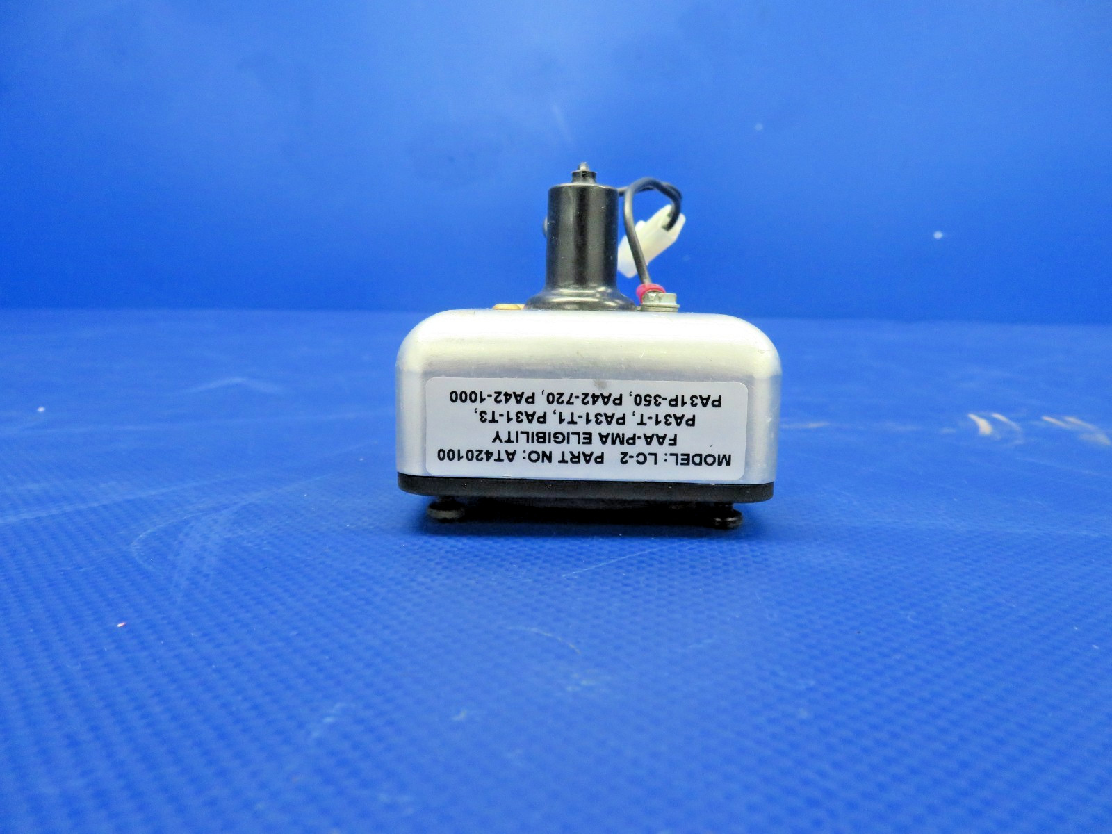 Diamond DA-40 Quartz Chronometer P/N AT420100 TESTED (0626-424)