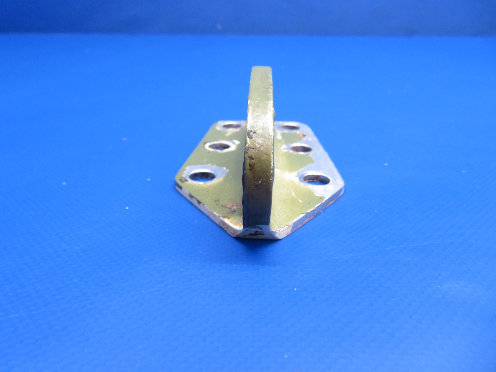 Bellanca 17-30 Viking Fitting Main Gear Assy P/N 194100-10 (0922-604)