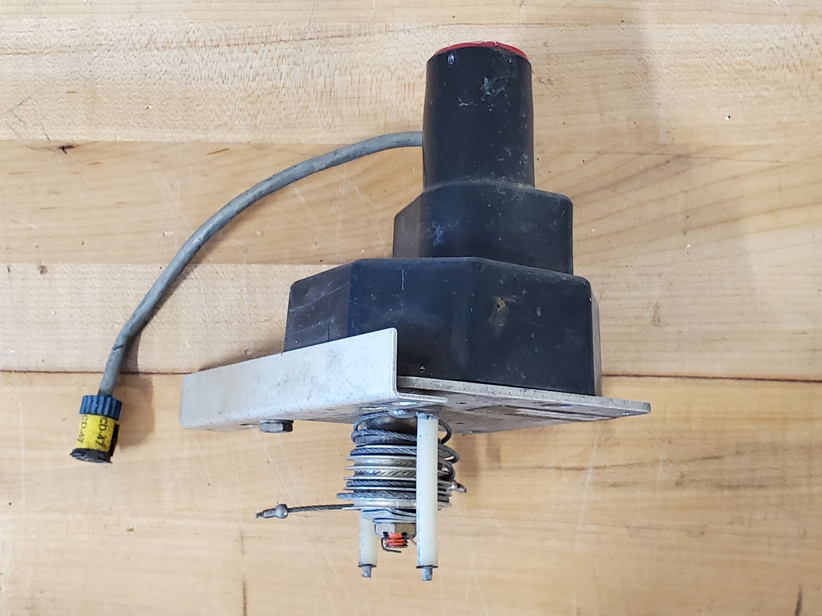 Servo Century Edo-Aire Mitchell P/N 1C363-1-306R