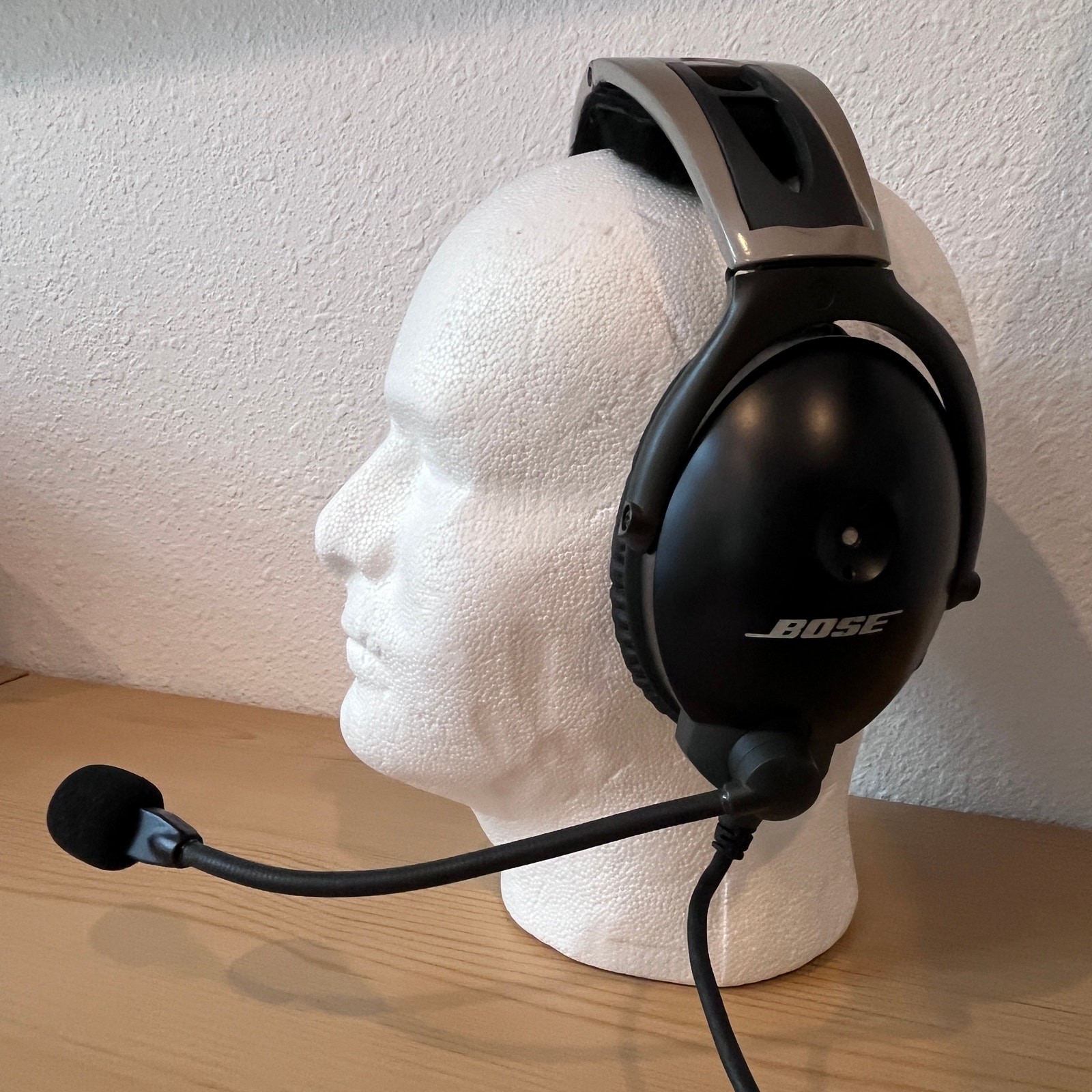Bose Aviation X A10 Headset with Original Box & Case P/N N100912-00