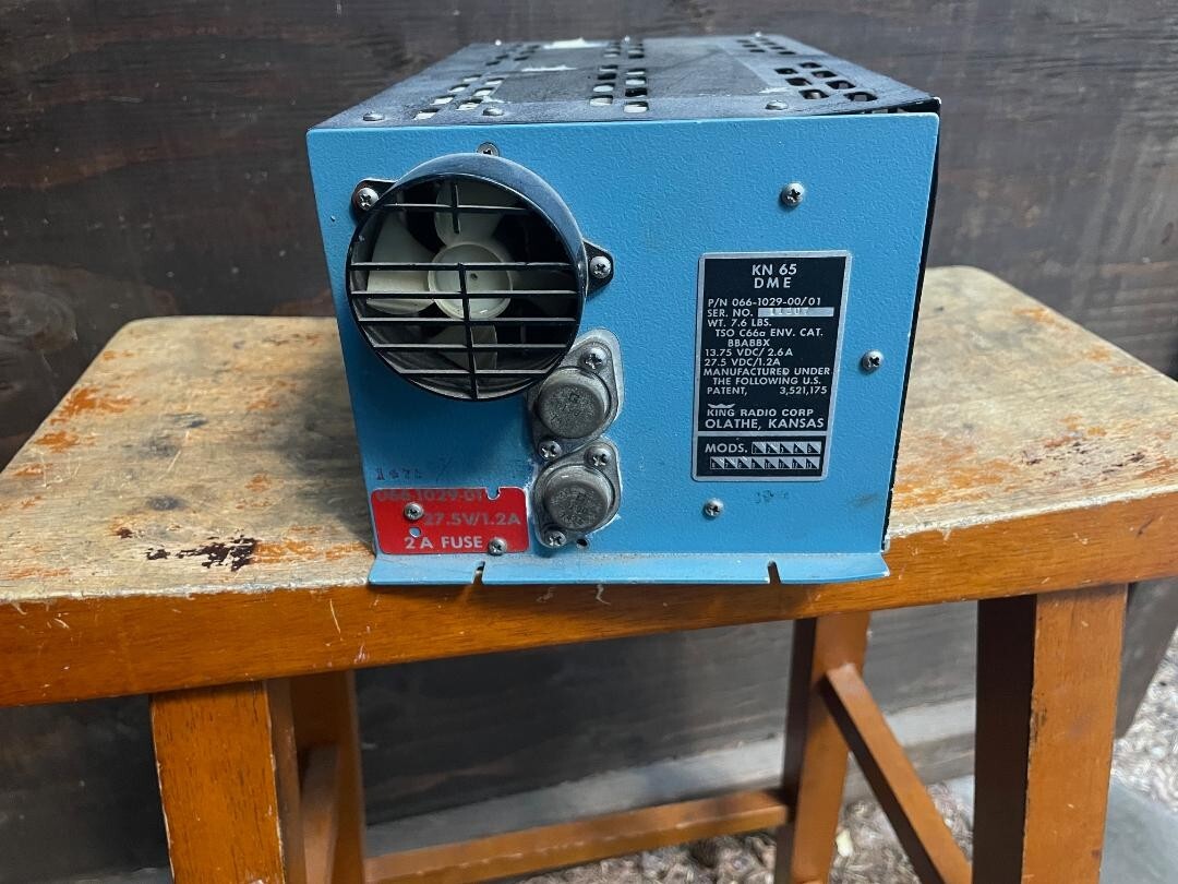PN 066-1029-00/01 KN 65 DME receiver
