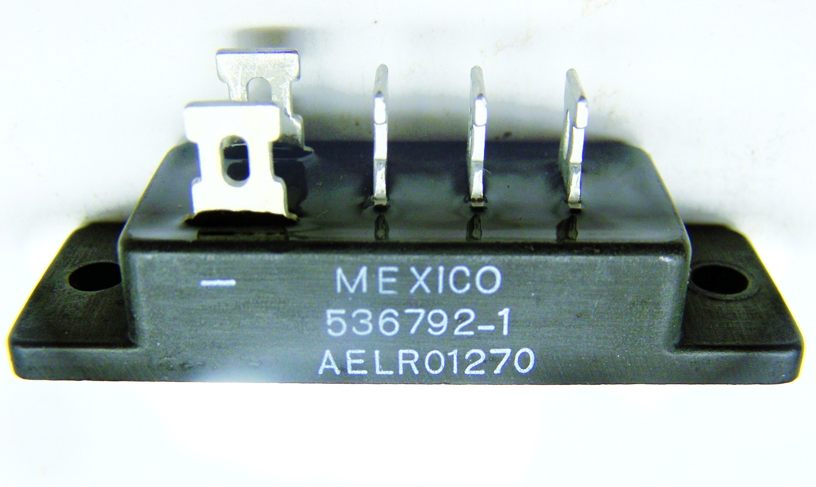 SEMTECH 536792-1 SA6614 AIRCRAFT SILCON RECTIFIER 100V PEAK 3 PH BRIDGE 10 AMPS