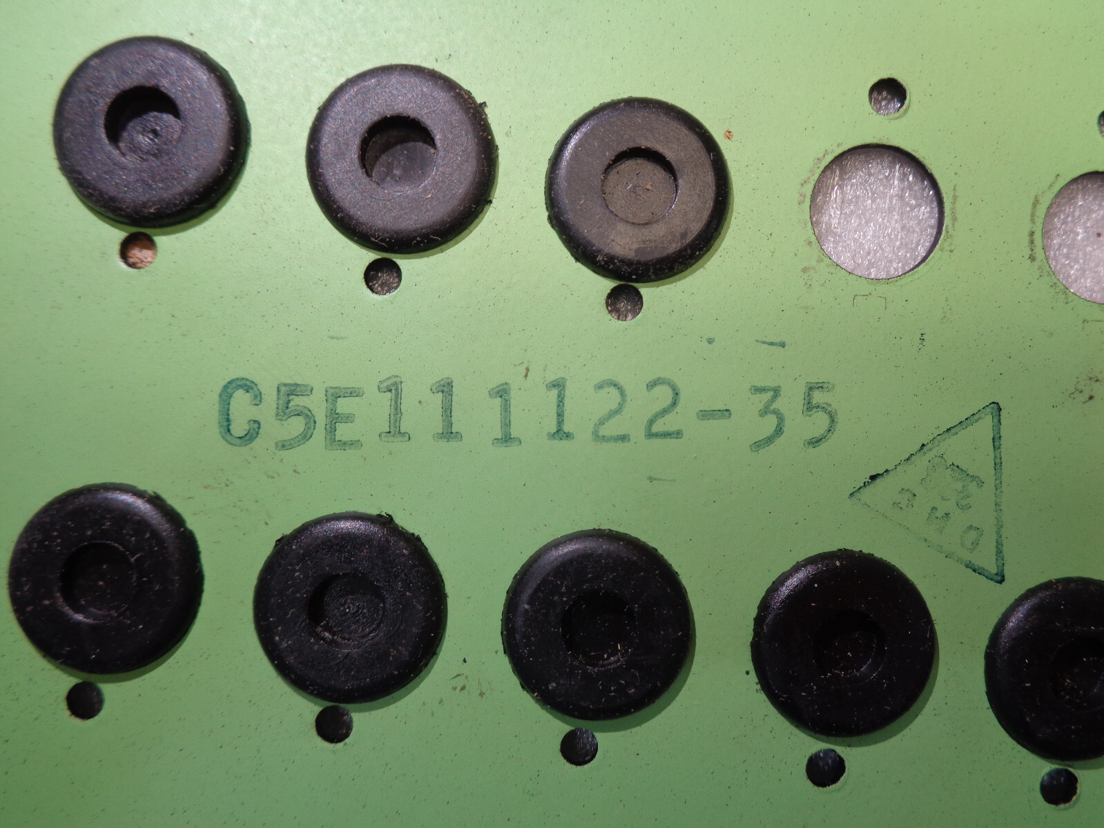 DE HAVILLAND DHC-5 BUFFALO AIRCRAFT PANEL 2 FACE C5E111122-35 NEW