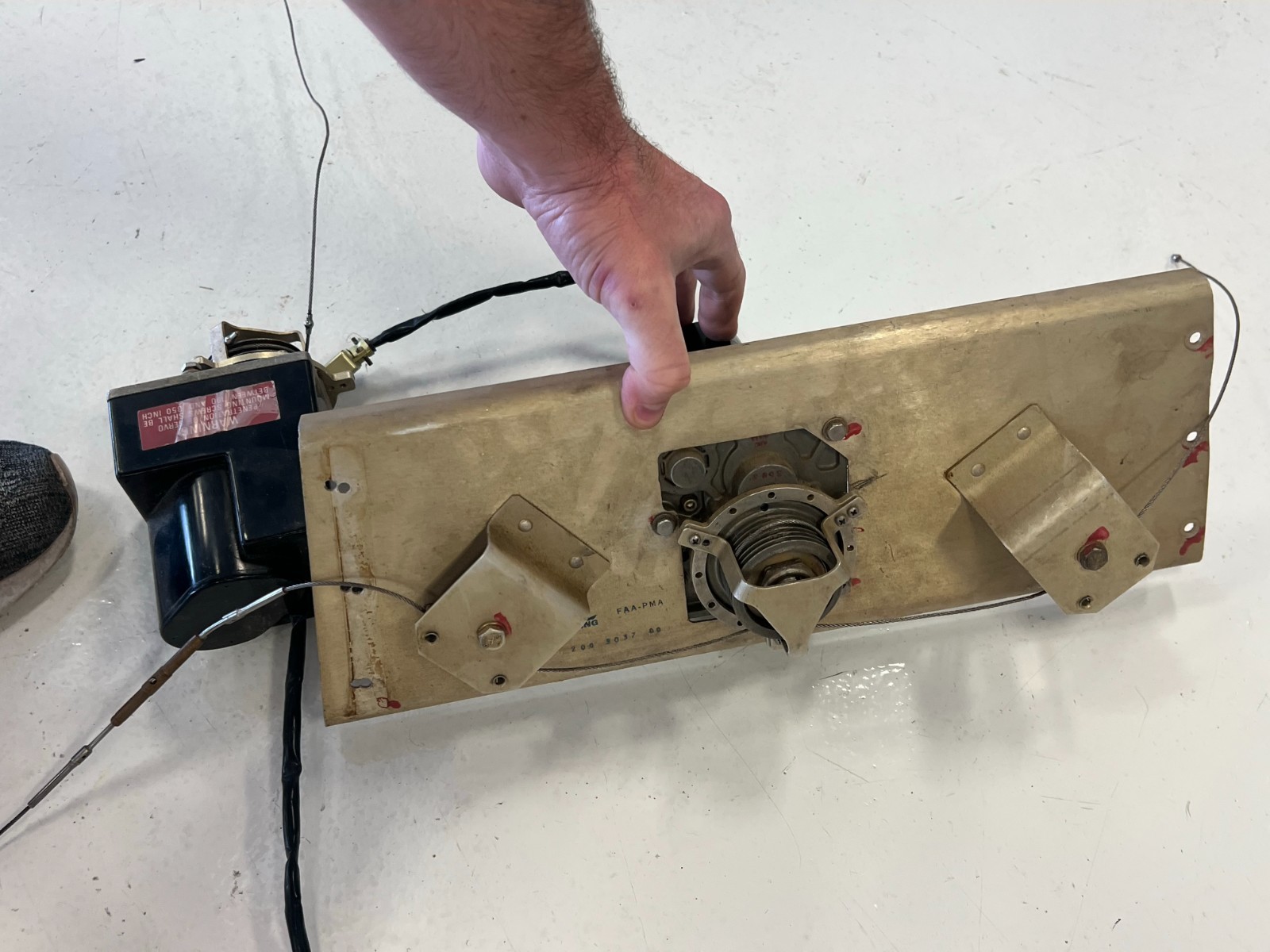 Bendix King Servos (KS 177, KS 178) Removed working for avionics upgrade