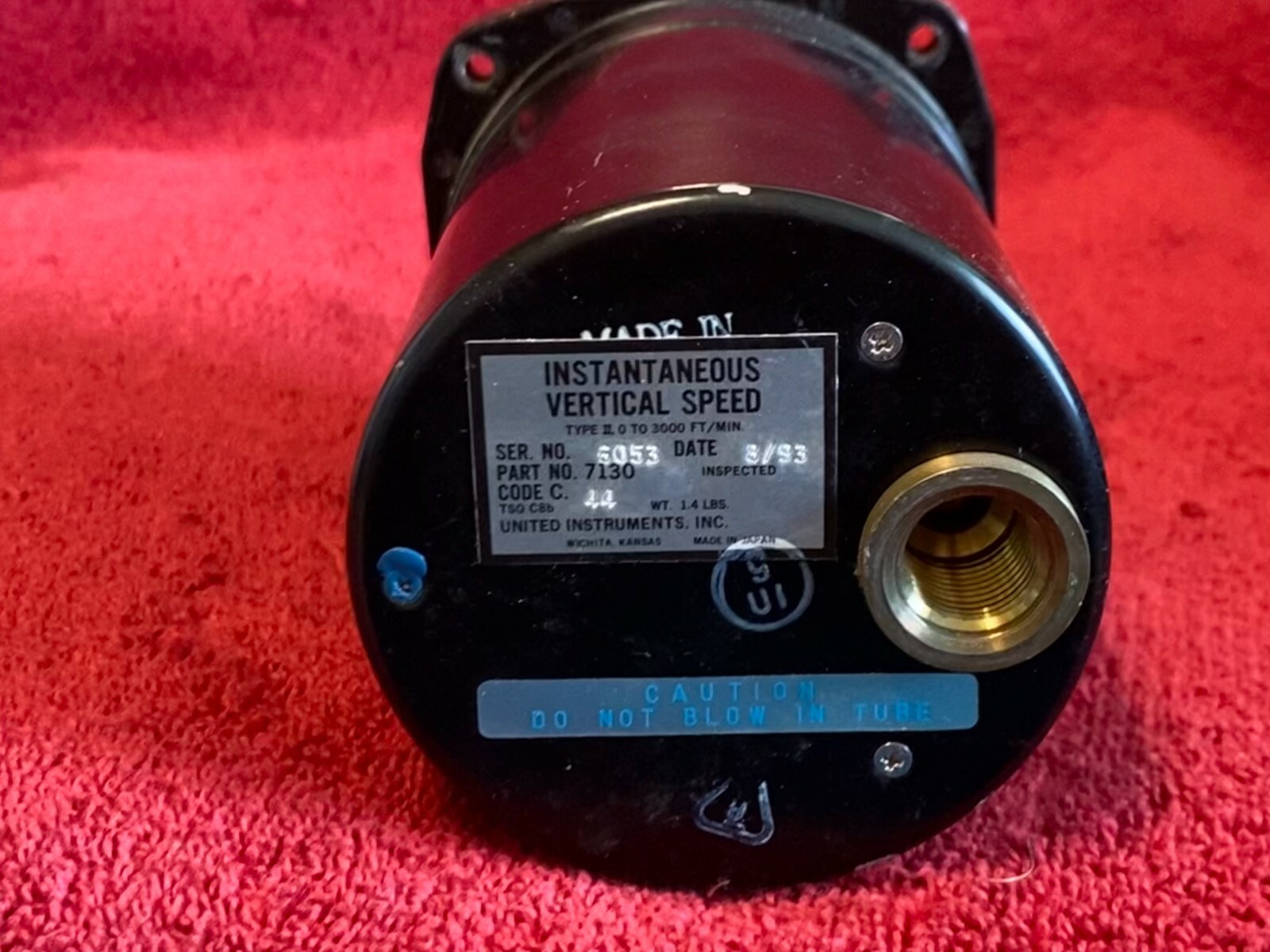 UNITED INSTRUMENTS INSTANTANEOUS VERTICAL SPEED INDICATOR P/N 7130 BEECHCRAFT