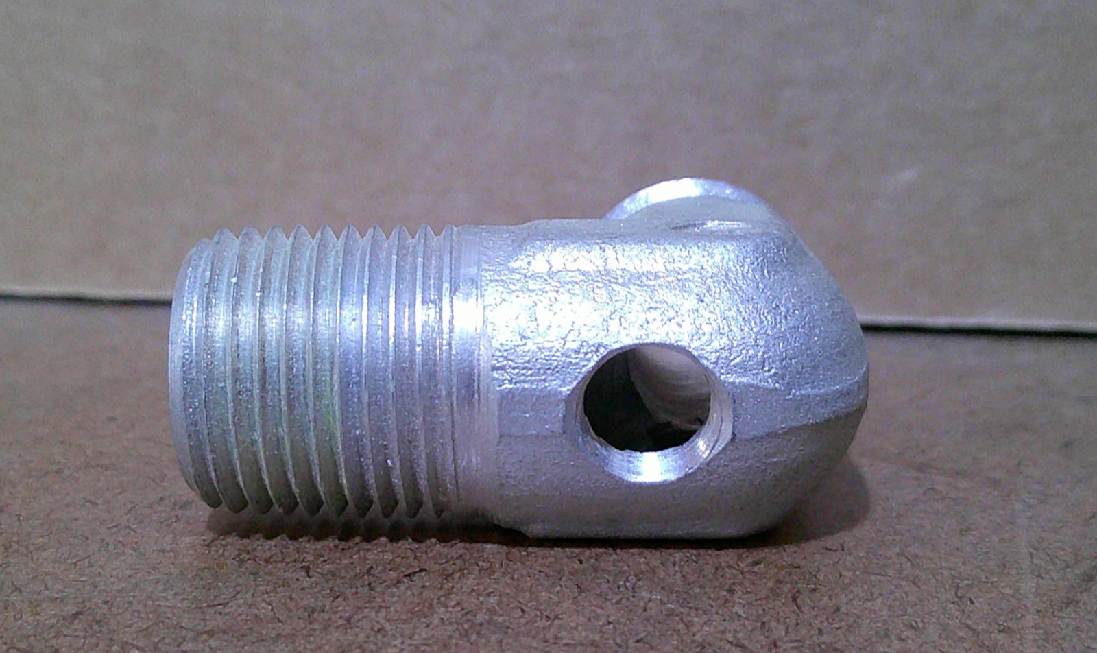 DEHAVILLAND DHC-2 BEAVER ELBOW FITTING C2P635 NEW