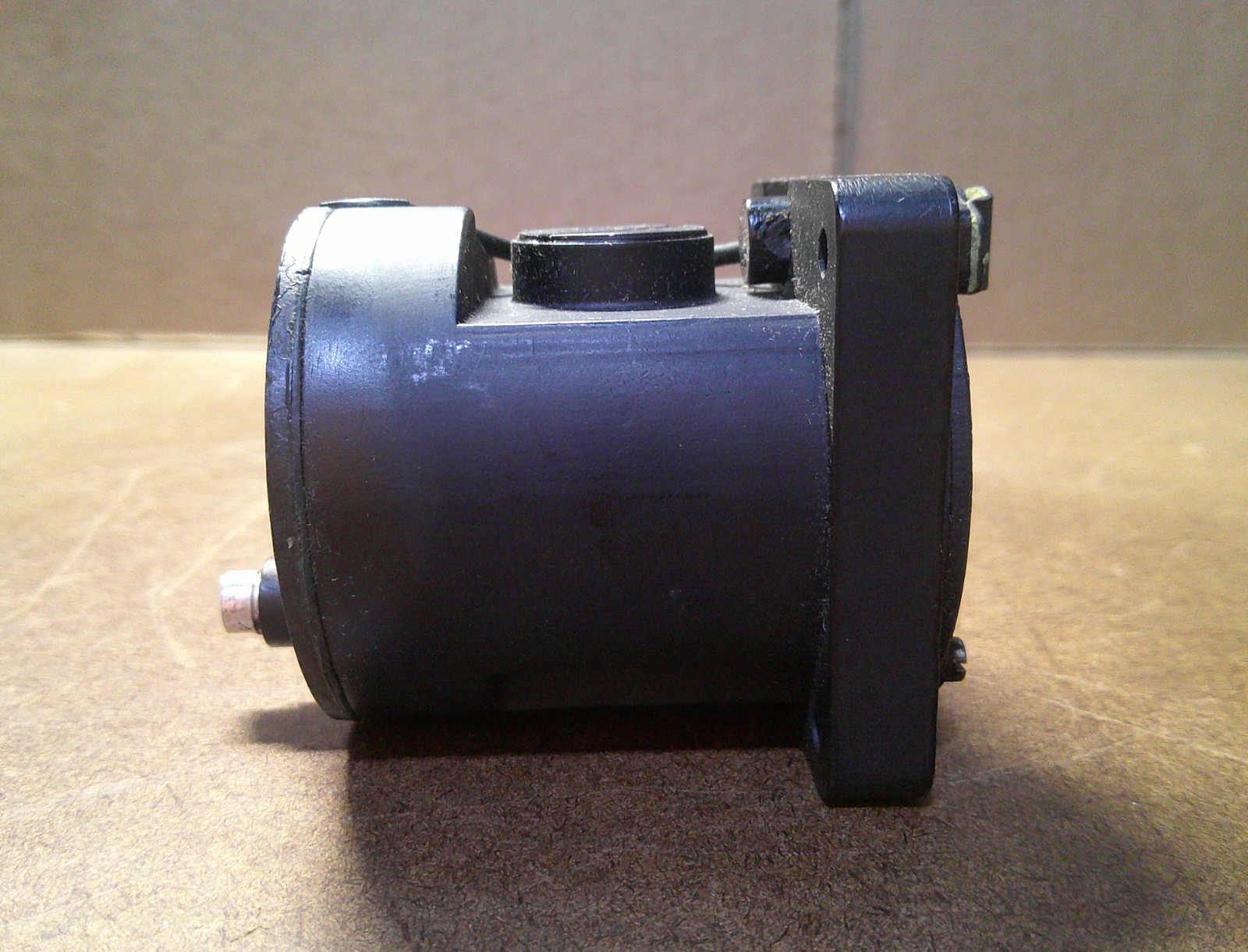 AIRCRAFT MAGNETIC COMPASS By GENERAL AERO PROD CORP. P/N MS17983-2 S/A 97100 NEW