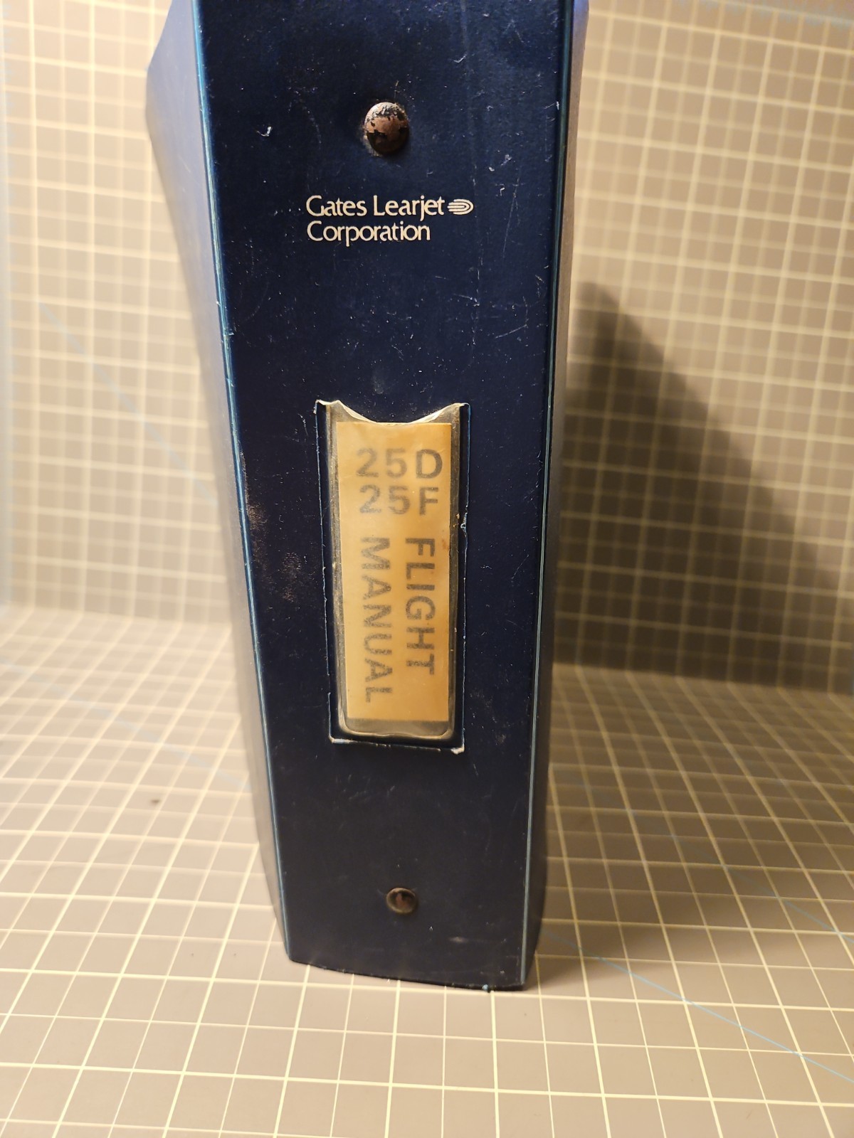 Gates LearJet 25D & 25F Flight Manual With Century III Pilots Manual