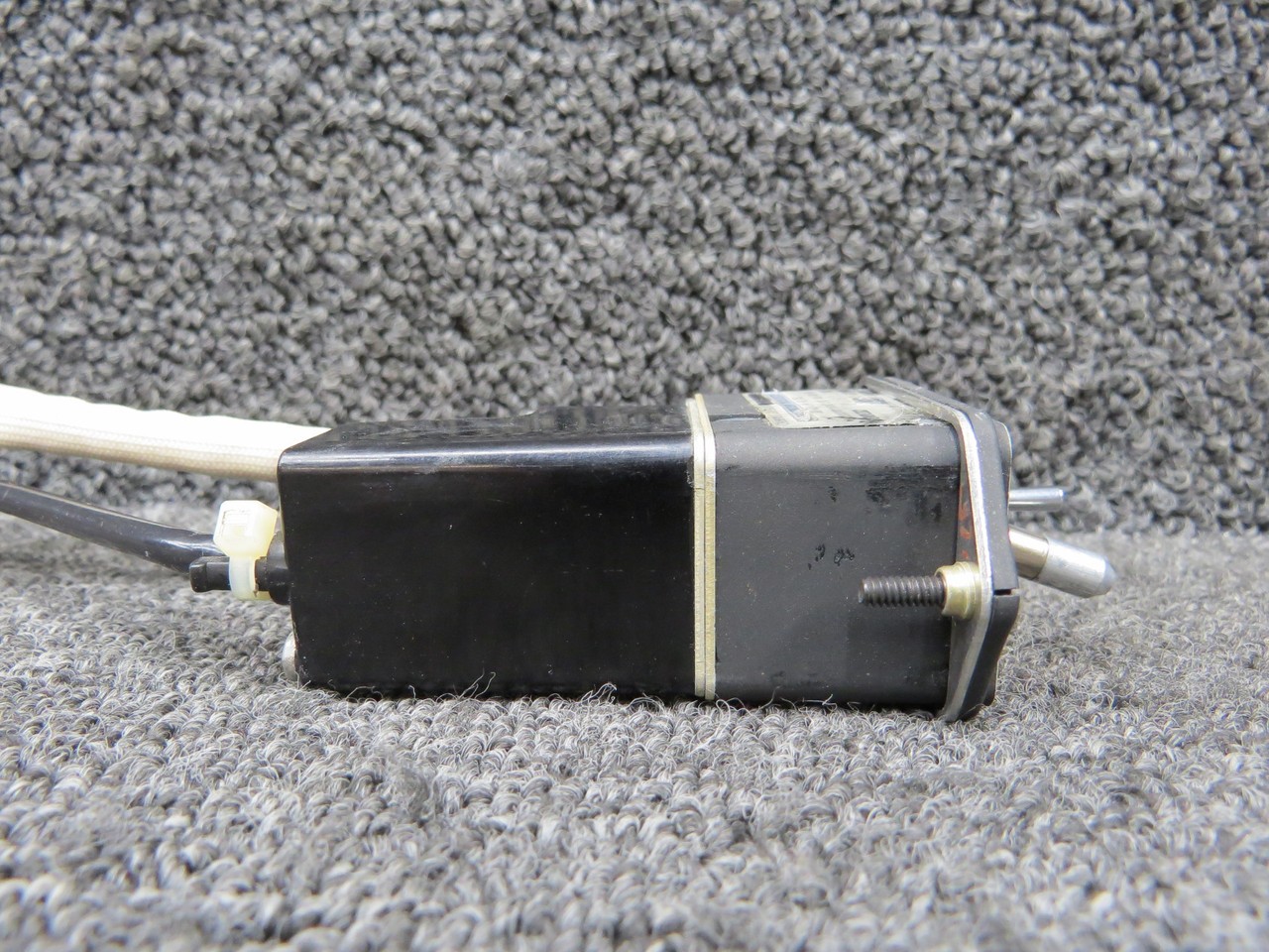 071-1242-01, 200-0846-00 Allied Signal, Bendix-King KA51B Slaving Accessory