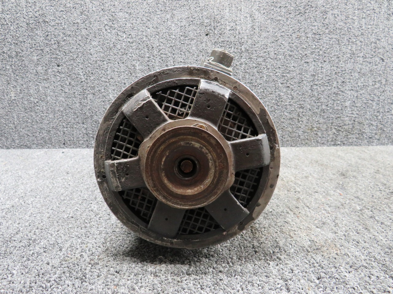 23069-015, 23070-320 Lucas & Lear Siegler Starter Generator w Magnet (Worn Unit)
