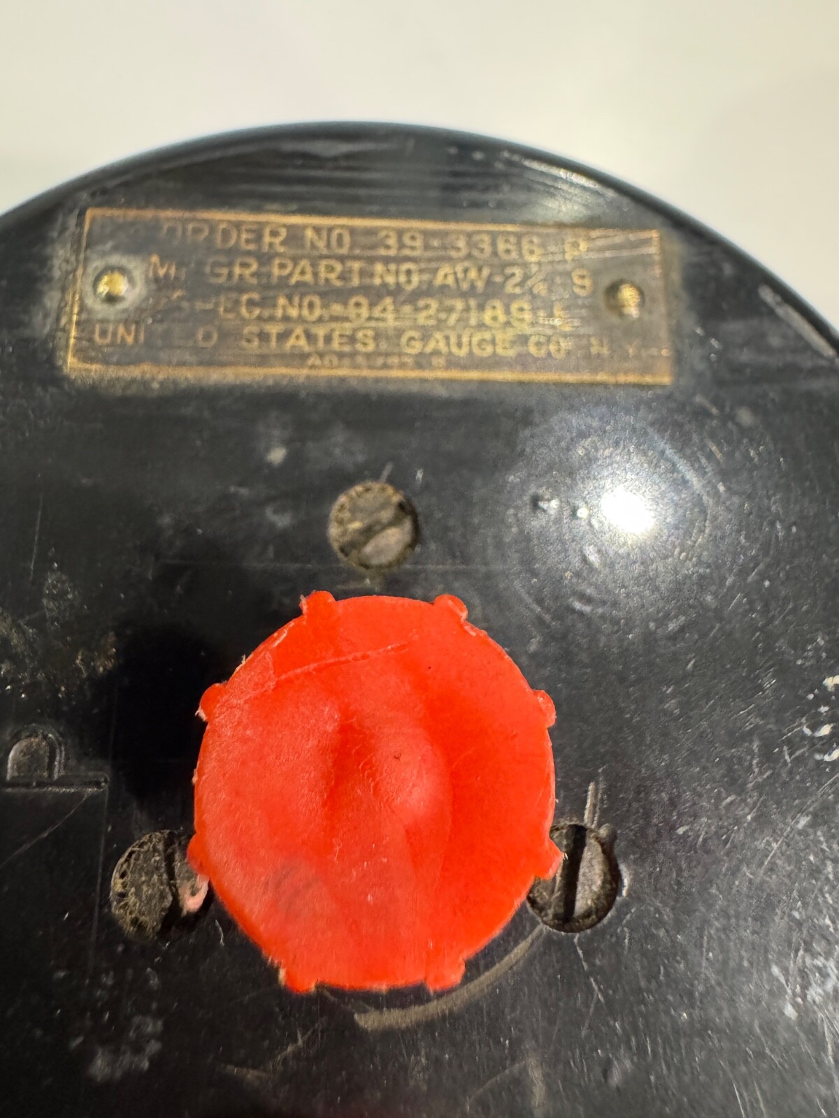 US Gauge Airspeed Indicator 39-3366-P 40-300 MPH tested fine working condition