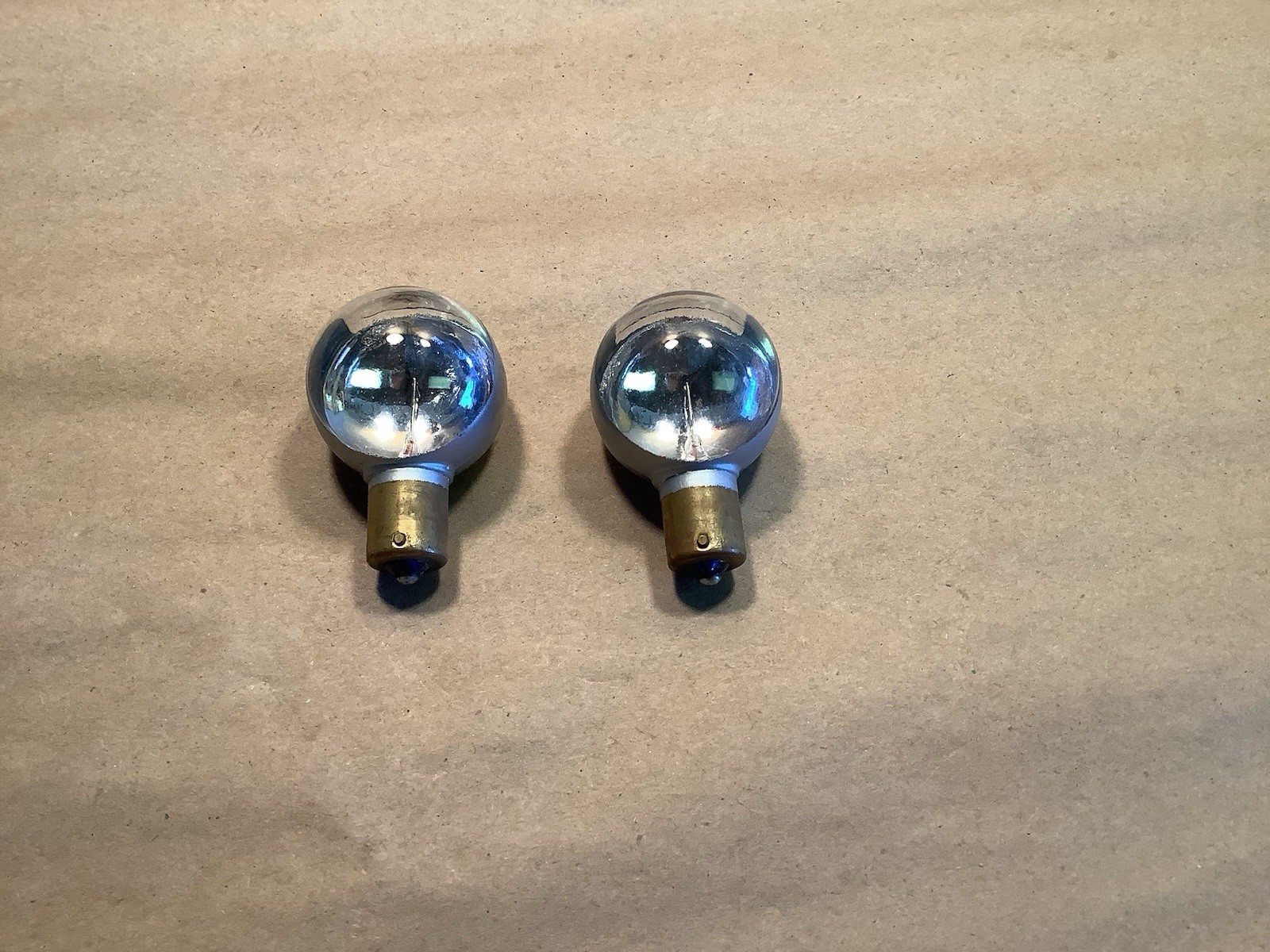 GRIMES A-7079B-12 AIRCRAFT BULBS 14v 40w Nos New Set Of 2