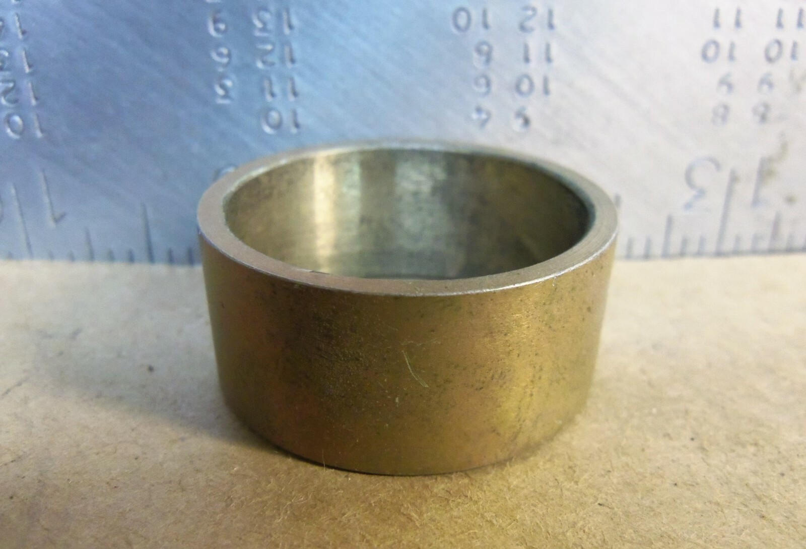 General Dynamics – Sleeve Bearing – P/N: 12L124-9 (NOS)