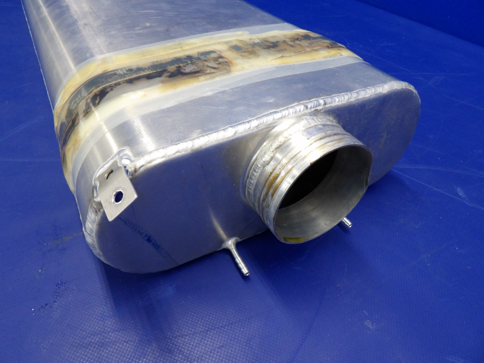 Diamond DA-40 LH/RH Outboard Auxiliary Fuel Tank P/N D41-2817-20-00 (0626-2054)