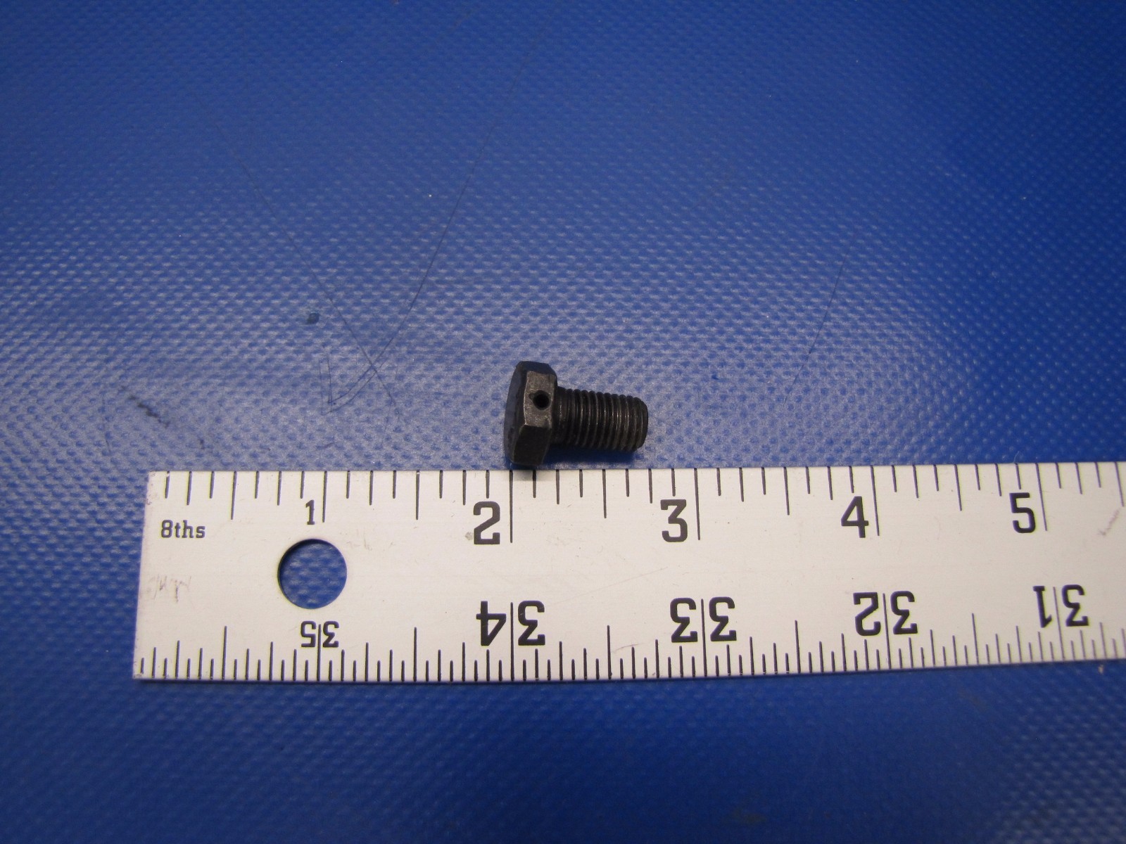 Continental Bolt P N 537019 SA537019 NOS LOT