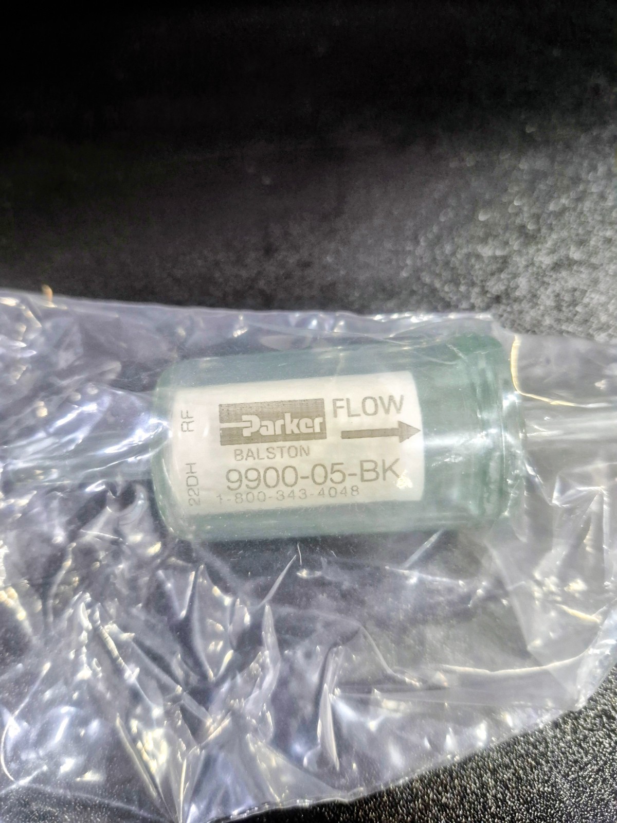 Compressed Air Filter: Nylon, 1/4 in Tube, 0.01 micron, 99.99% Efficiency, 5.4 c