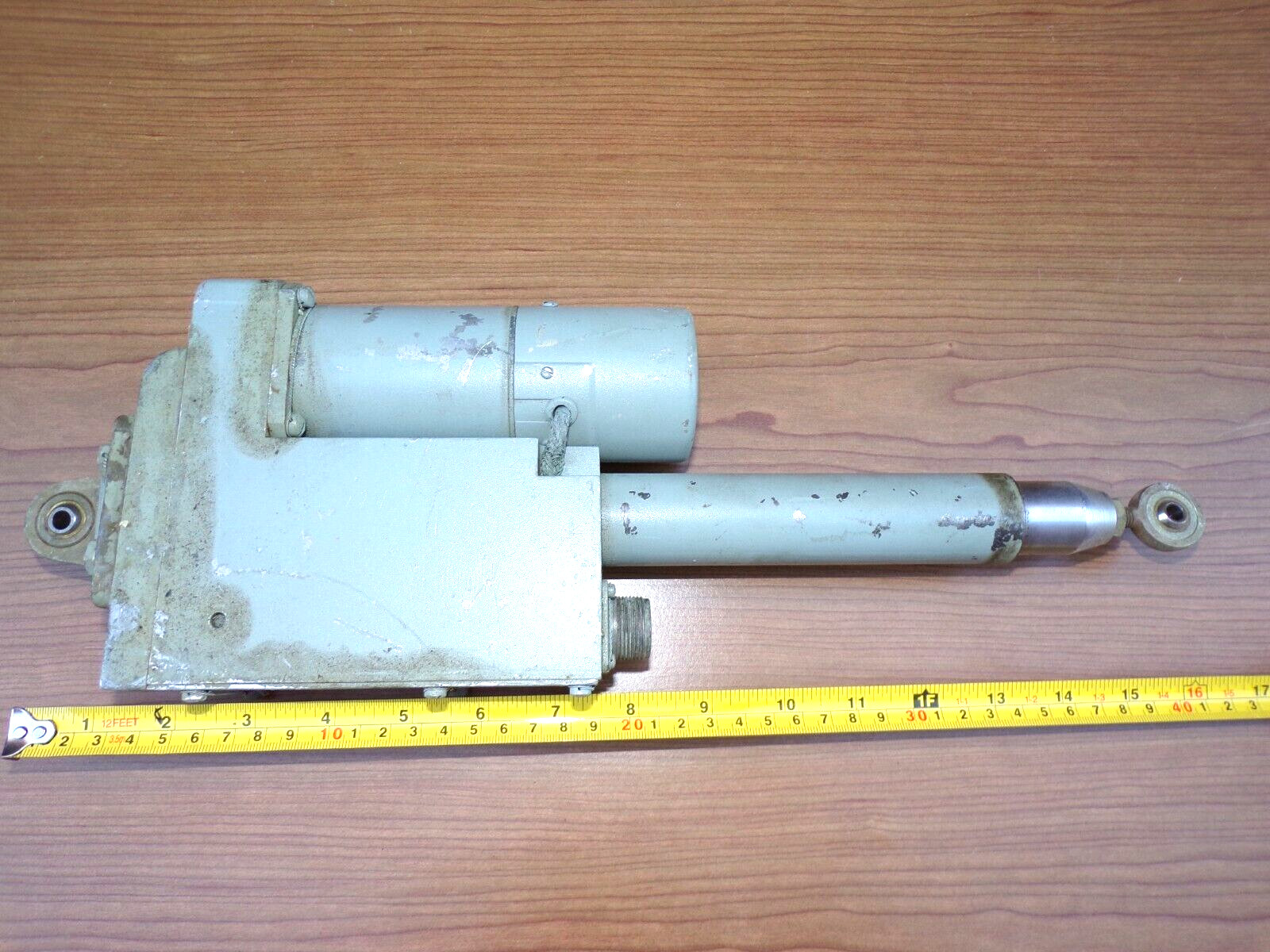 Lucas Industries 65A1191, Actuator, Electro-Mechanical, 1680-00-143-8794