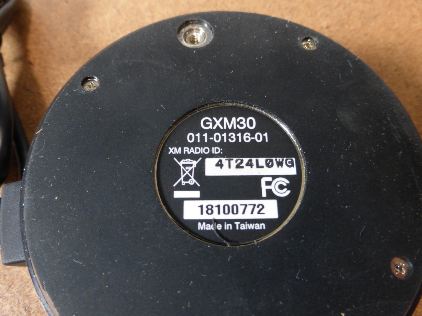 (New) Garmin GXM 30 Weather / Audio XM Satellite Radio Receiver (010-00423-22)