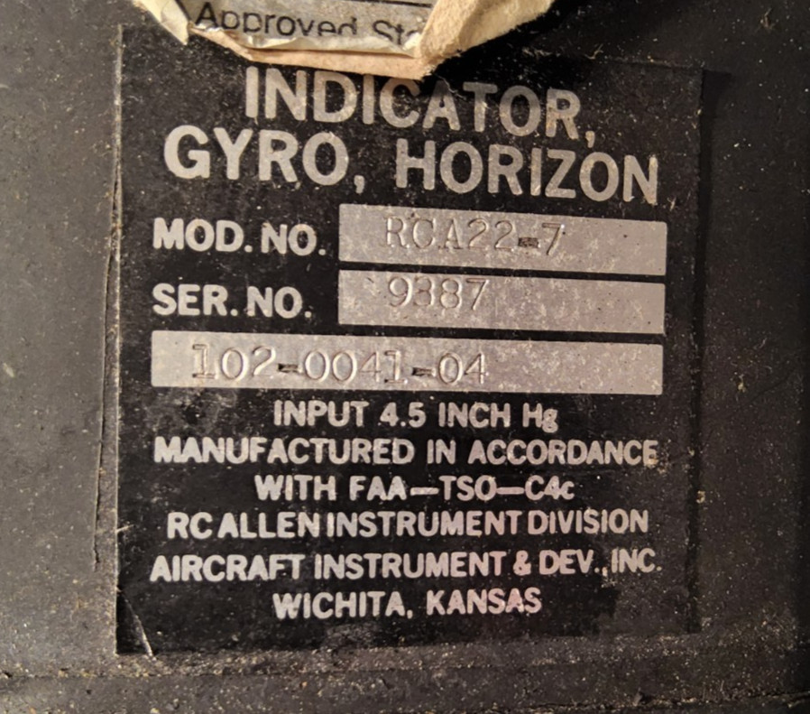 R.C. Allen RCA22-7, Vacuum gyro artifical horizon instrument, p/n; 102-0041-04