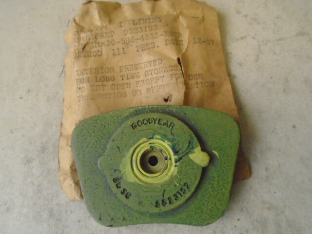 2 EA NOS GOODYEAR BRAKE PADS FOR UNKNOWN VINTAGE AIRCRAFT P/N: 9523152