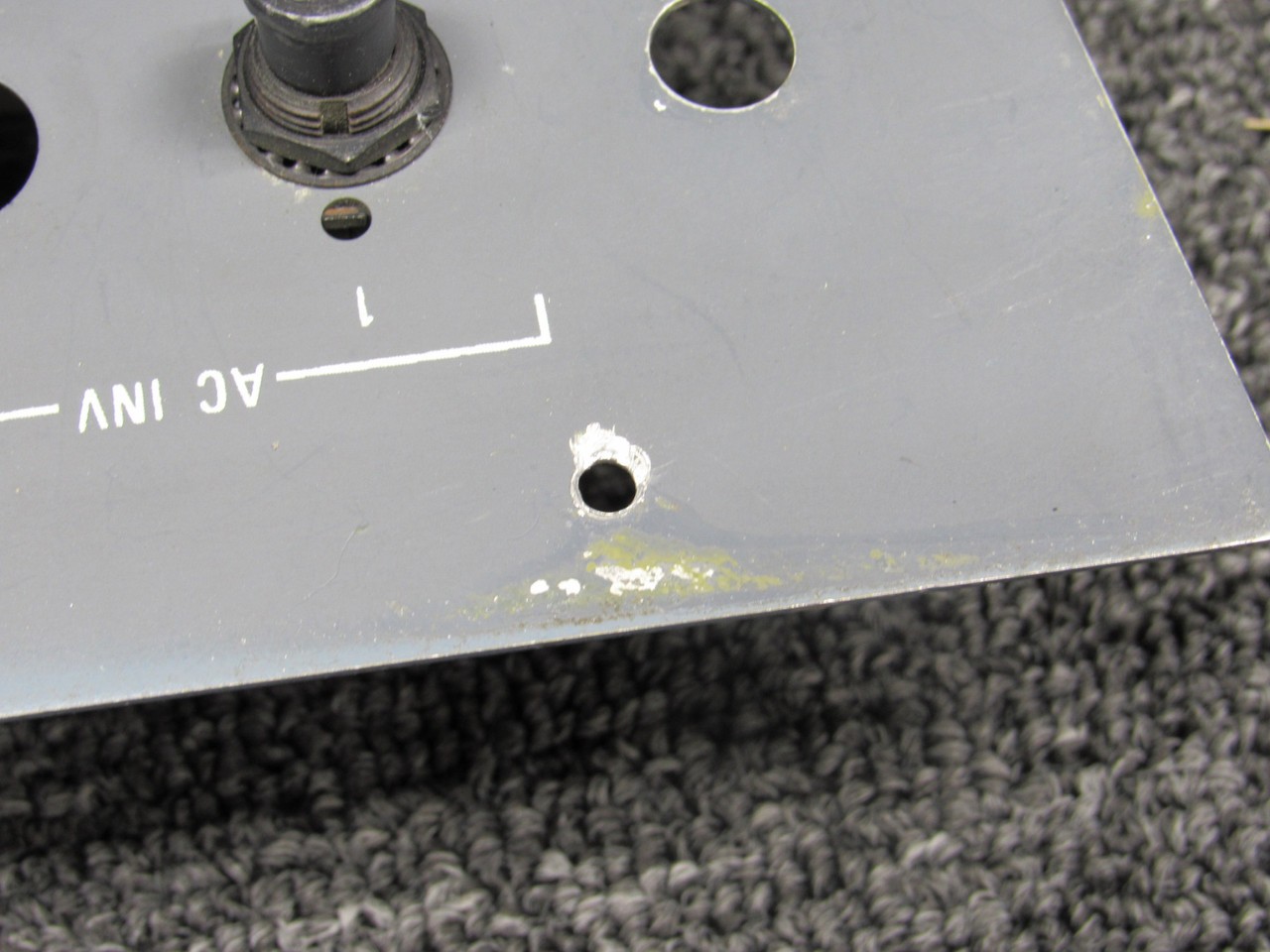 5818121-32 Cessna 421C Circuit Breaker Panel Assembly with Breakers