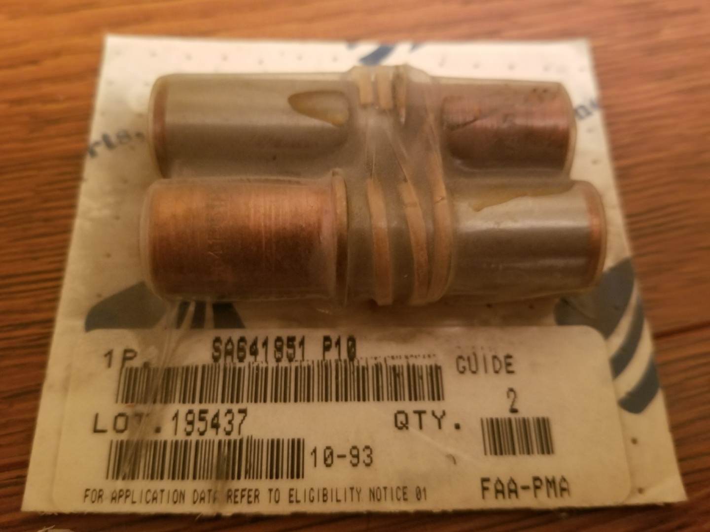 NOS Superior Valve Guide SA641851 P10