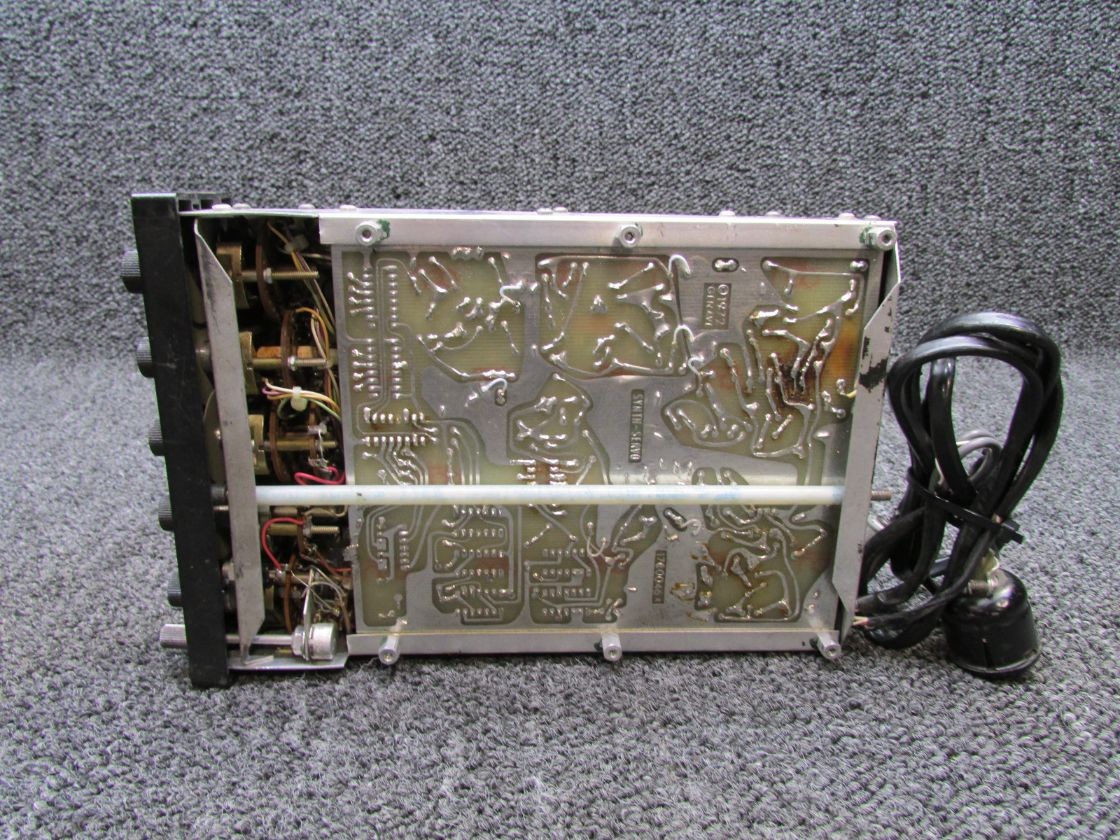 Sigma/1500 Genave Automatic Direction Finder Receiver with Tray