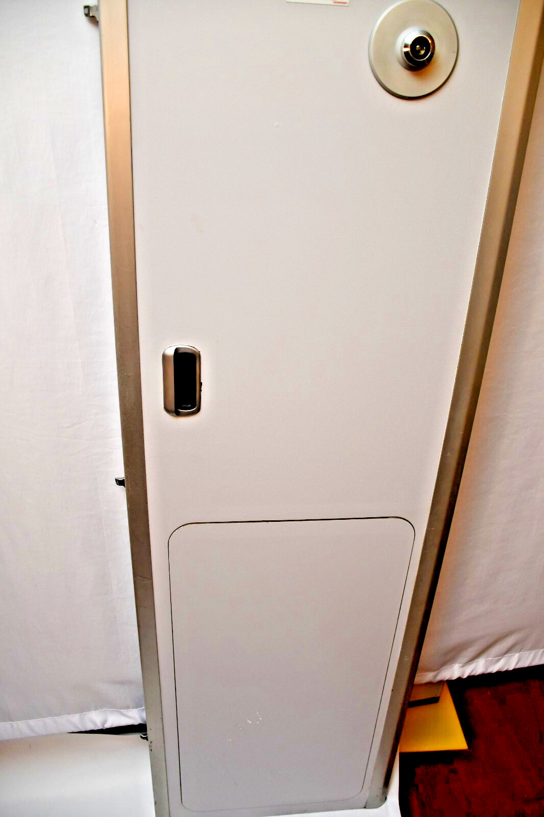 Airbus A321 -200 Ballistic Cockpit Door – Fully Intact