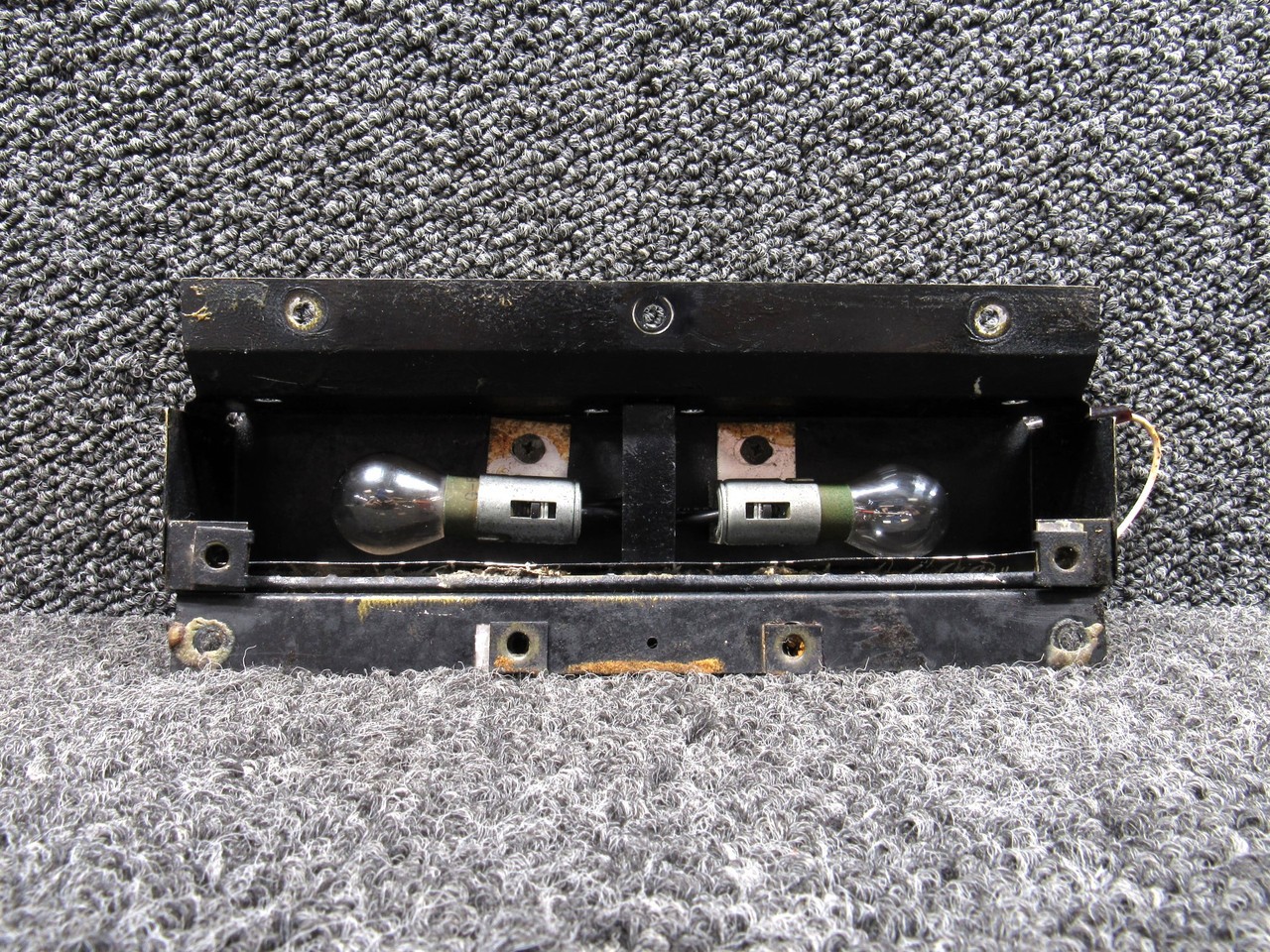 0700623-14 Cessna 182H Panel Light Housing Assembly (Volts: 25)