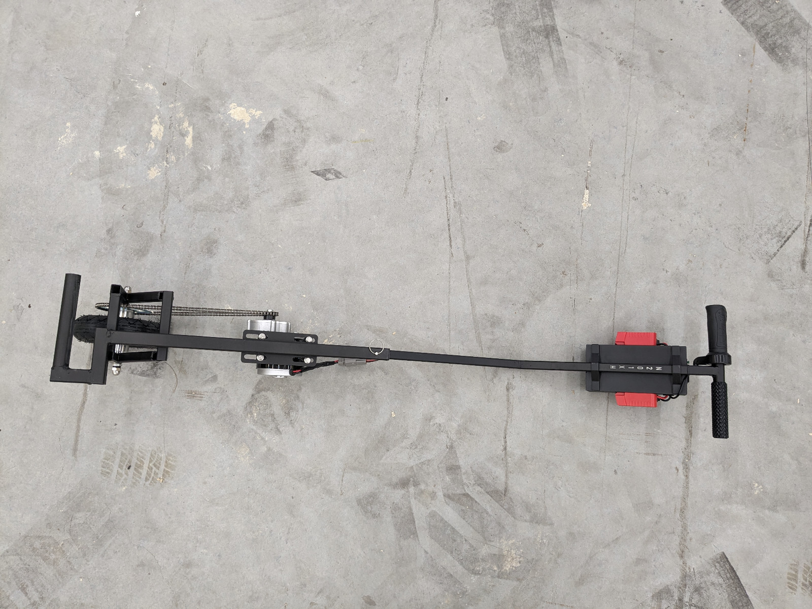 READ DESCRIPTION Powered Tow Bar Tug for Mooney – Mooney Mover