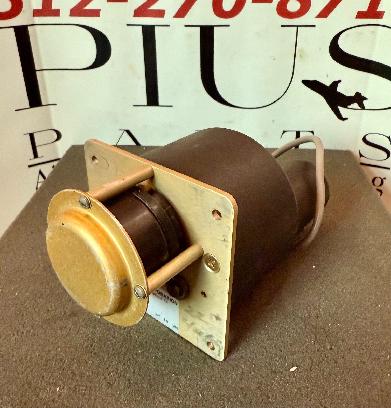 0106-T9 – S-TEC Corporation Auto-Pilot Trim Servo – Used Part