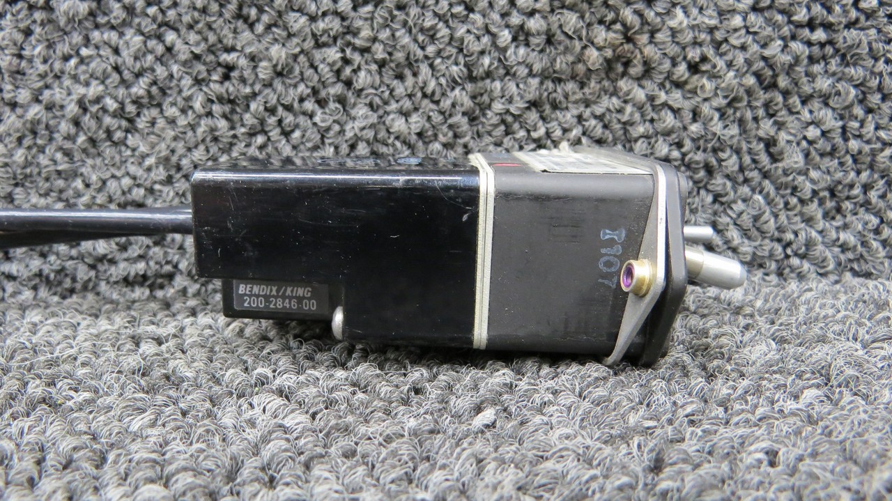 071-1242-05 Bendix King KA-51B Slaving Accessory Switch (Volts: 14)